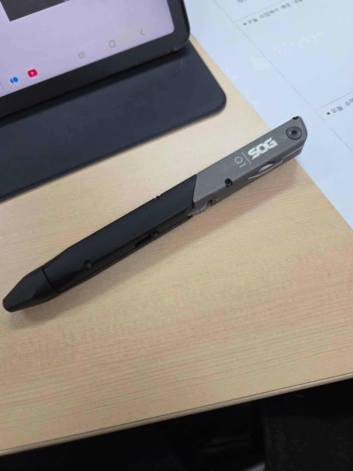 SOG Q1 멀티툴 볼펜 상품이미지1