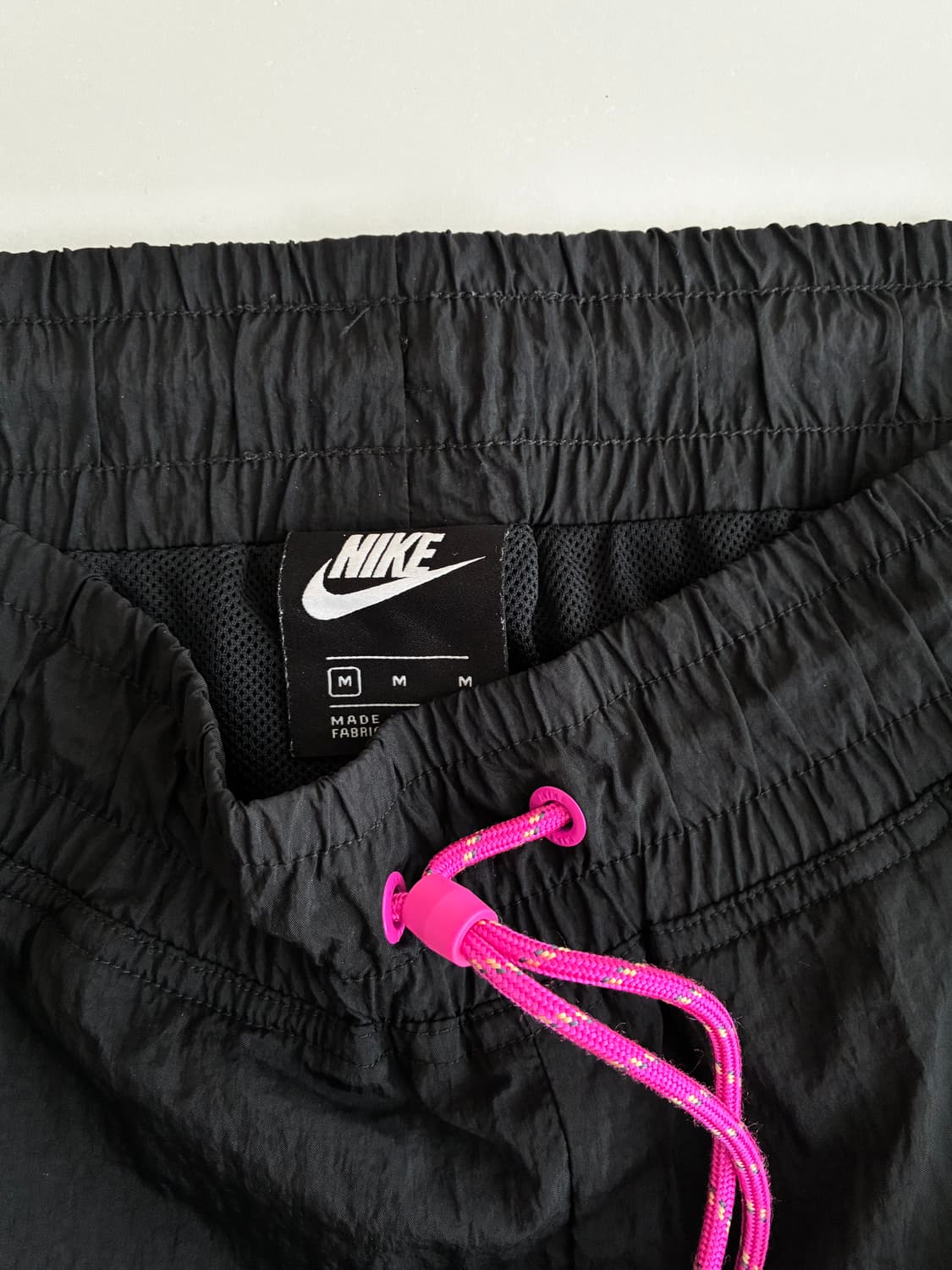 M) 나이키 우먼 나일론 카고 조거 팬츠 블랙 상품이미지4