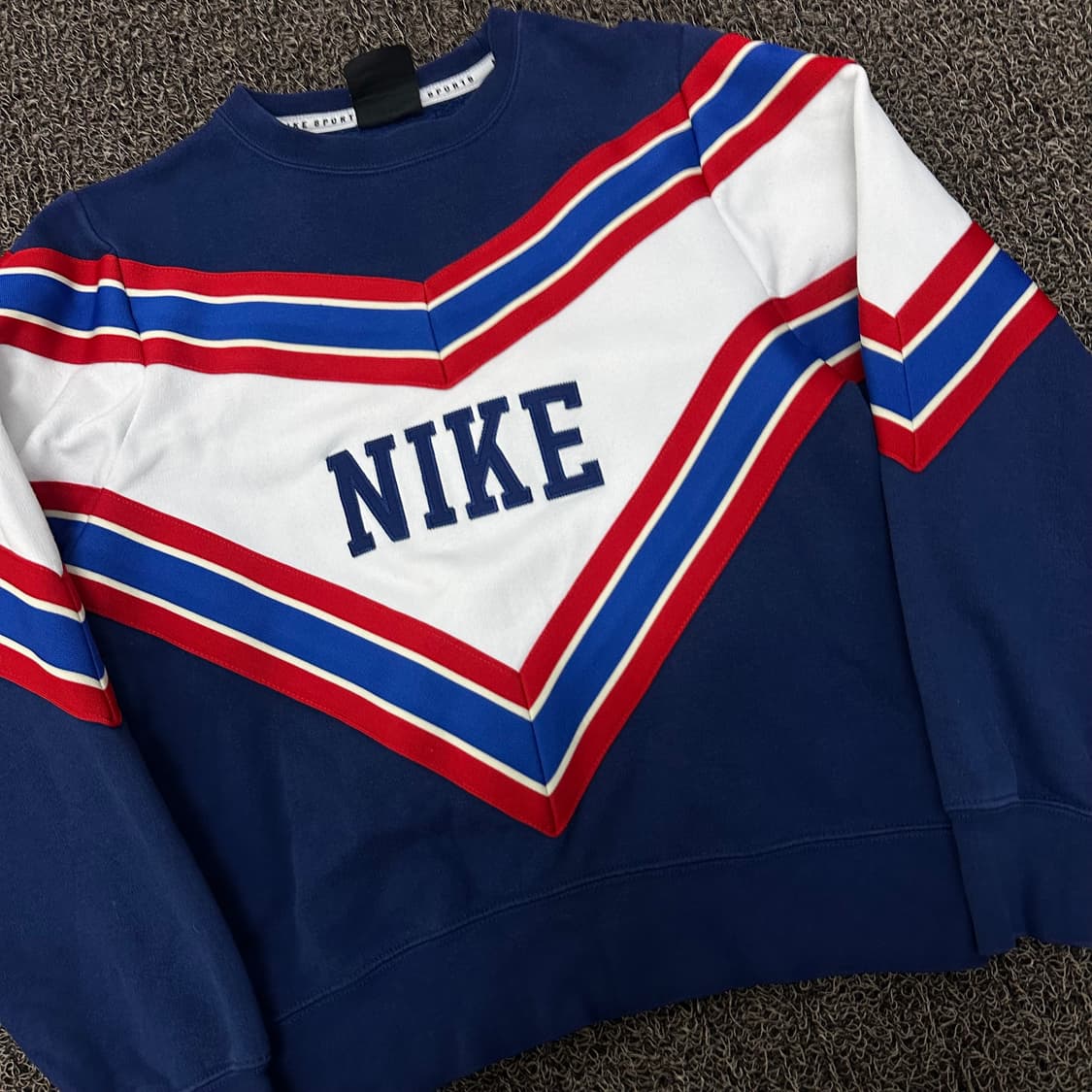 NIKE 나이키 여성 기모 맨투맨 S 상품이미지2