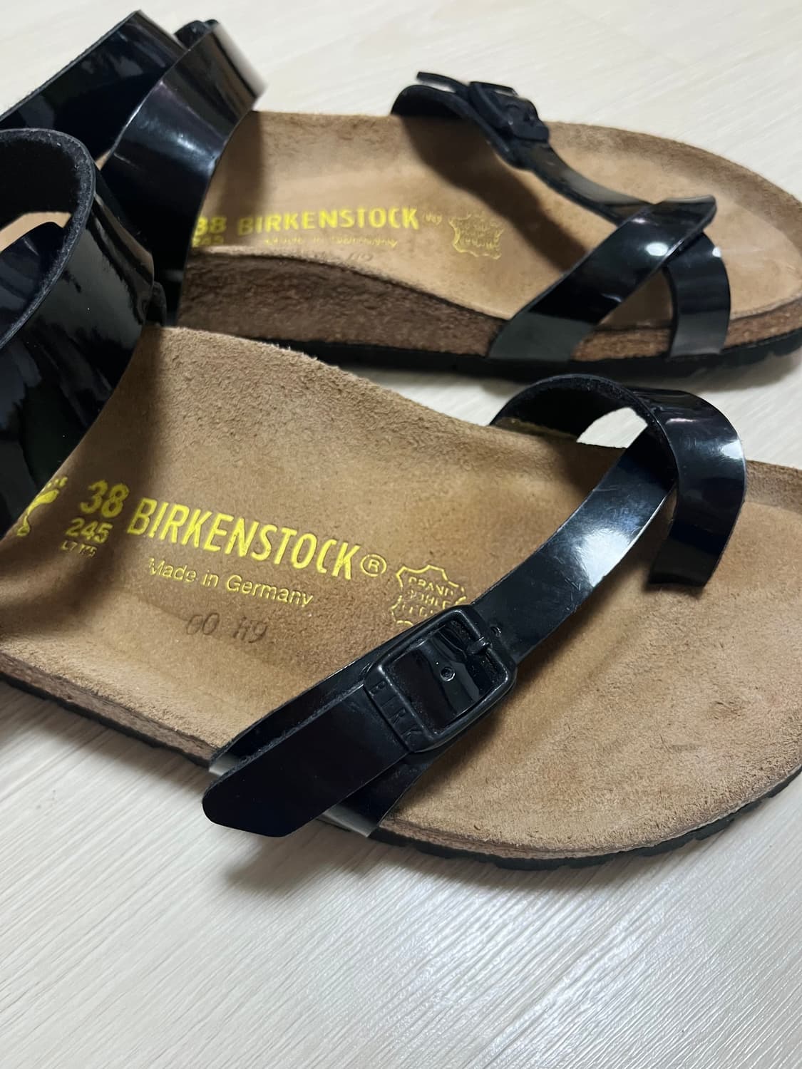 버켄스탁 야라 블랙 샌들 상품이미지4