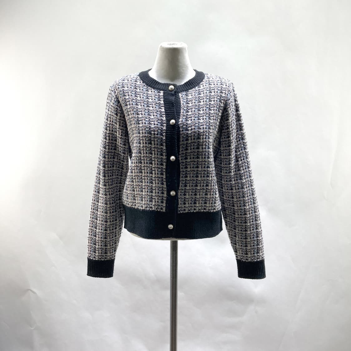 부루앤쥬디 여성니트가디건 55-66  상품이미지1