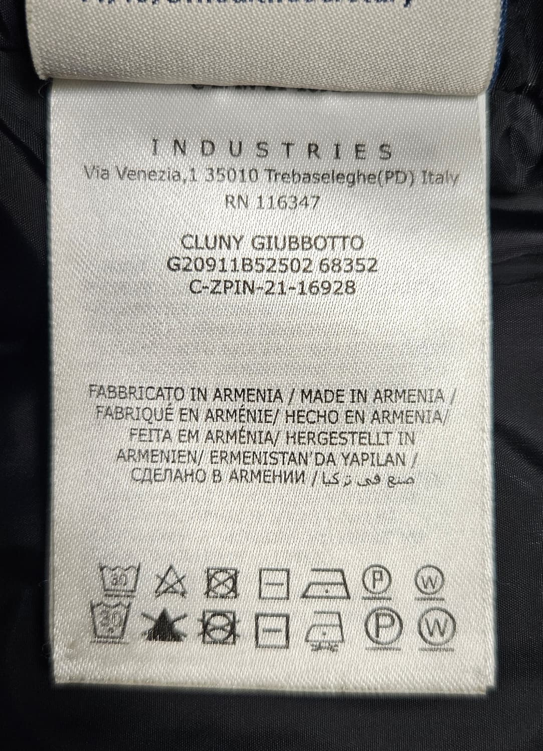 (정품)몽클레어 클루니 블랙 2사이즈(95~100) 상태 최상급 상품이미지9