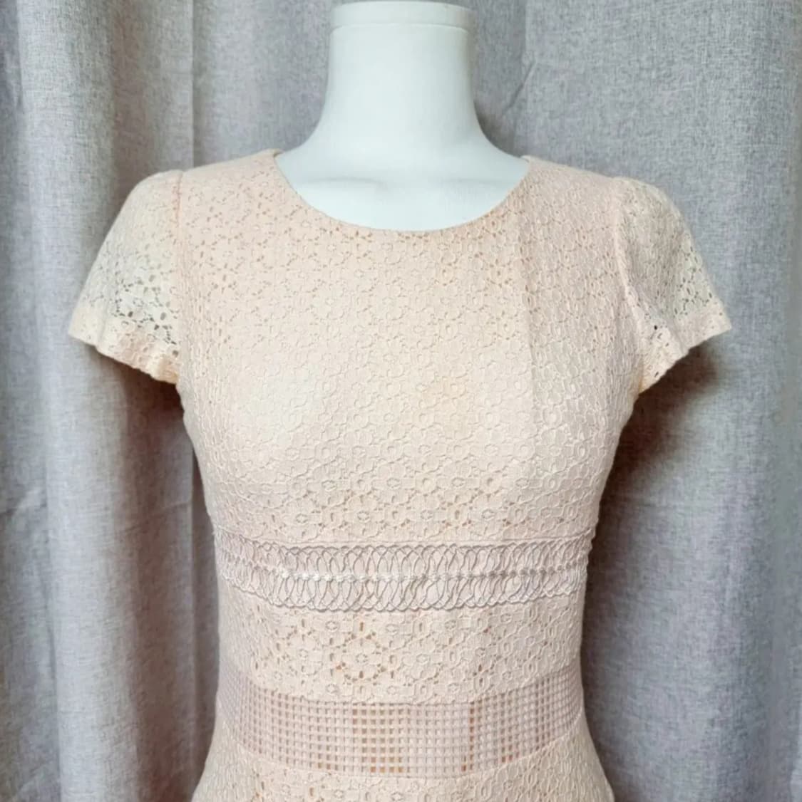 케네스레이디 펀칭레이스 플레어 원피스 (55) 1회착/드라이완료/상태최상 상품이미지4