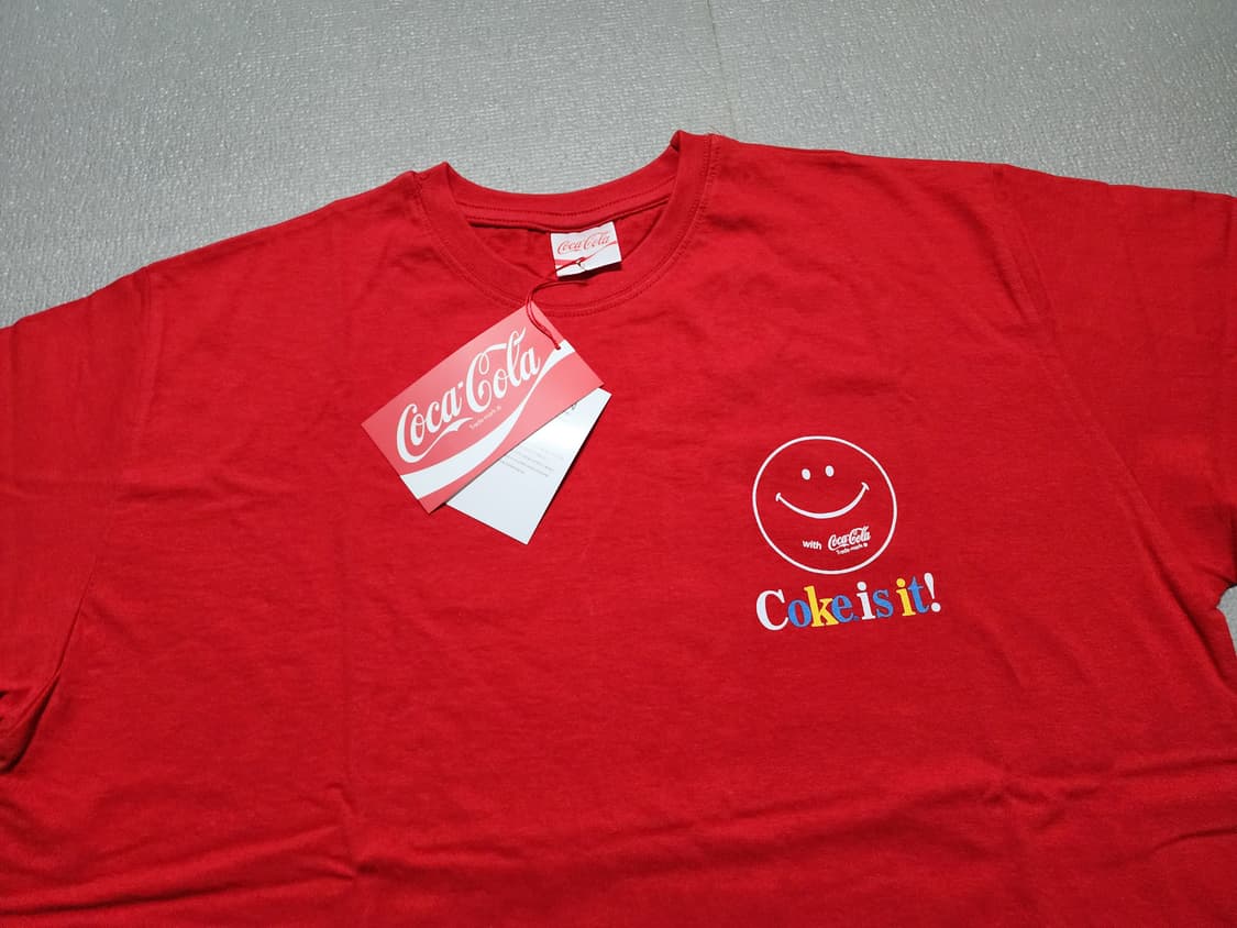 미사용 코카콜라 Coke is it! 레드 반팔 티셔츠 상품이미지2