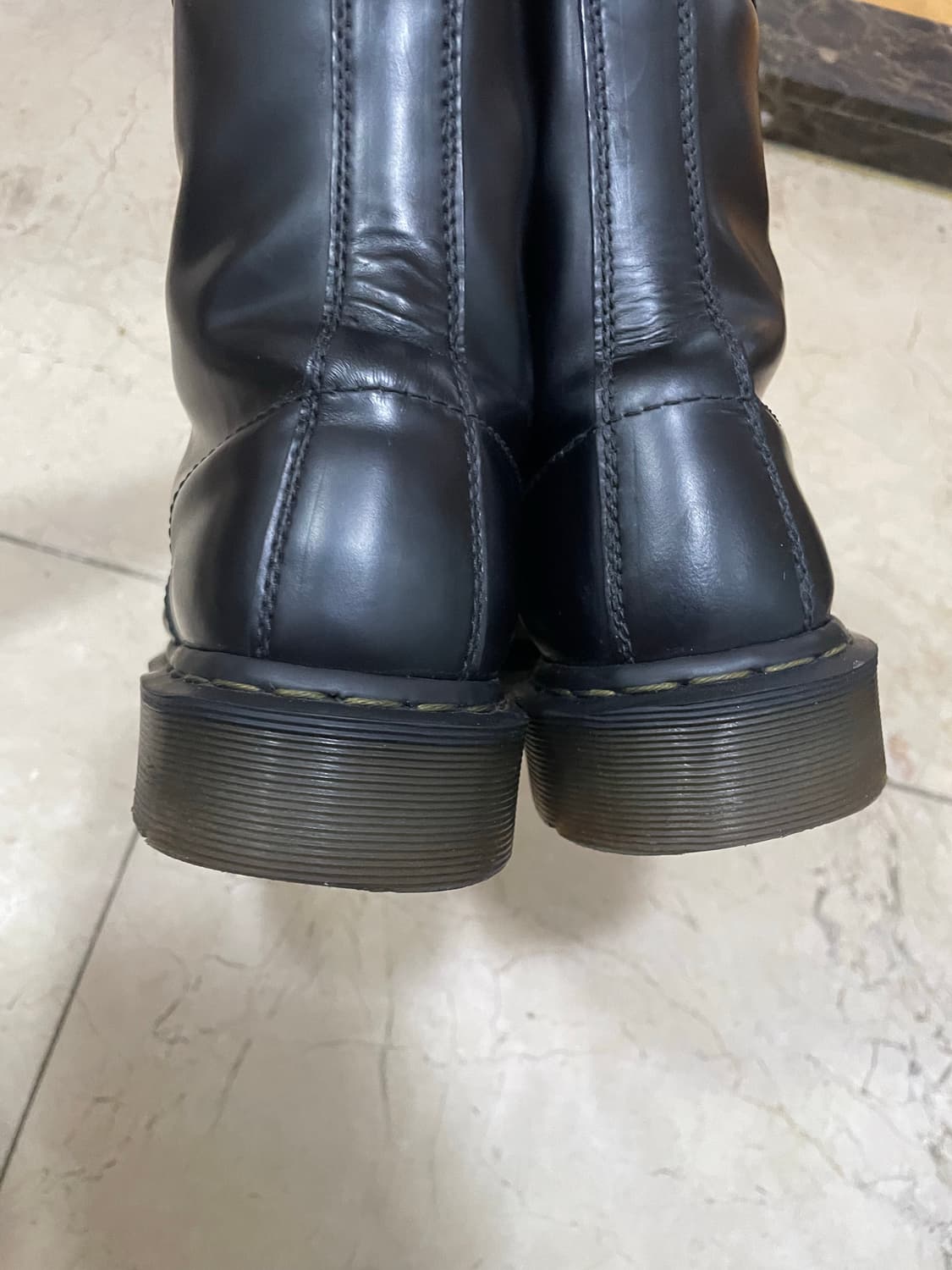 닥터마틴 1460 스무스 블랙 8홀 280 상품이미지3