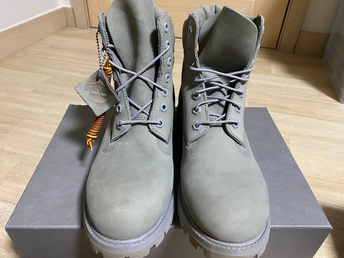 팀버랜드 6인치 부츠 그레이 상품이미지1