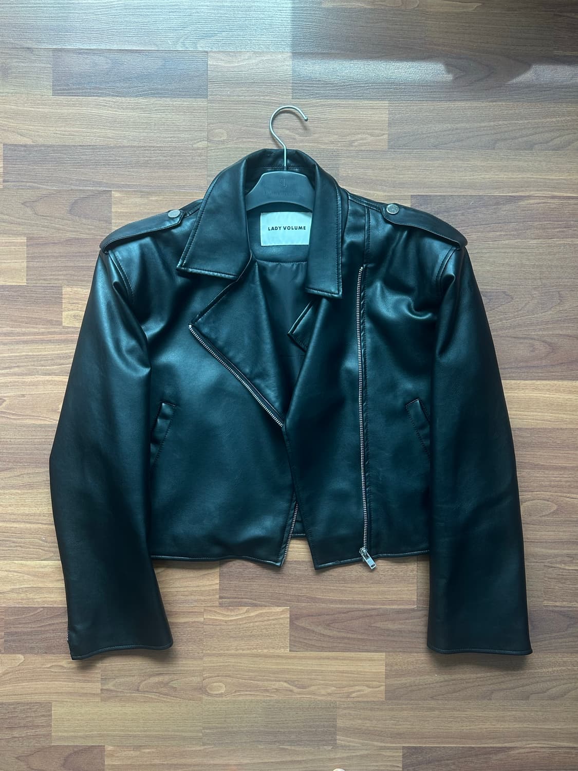 레이디볼륨 레더자켓 상품이미지5