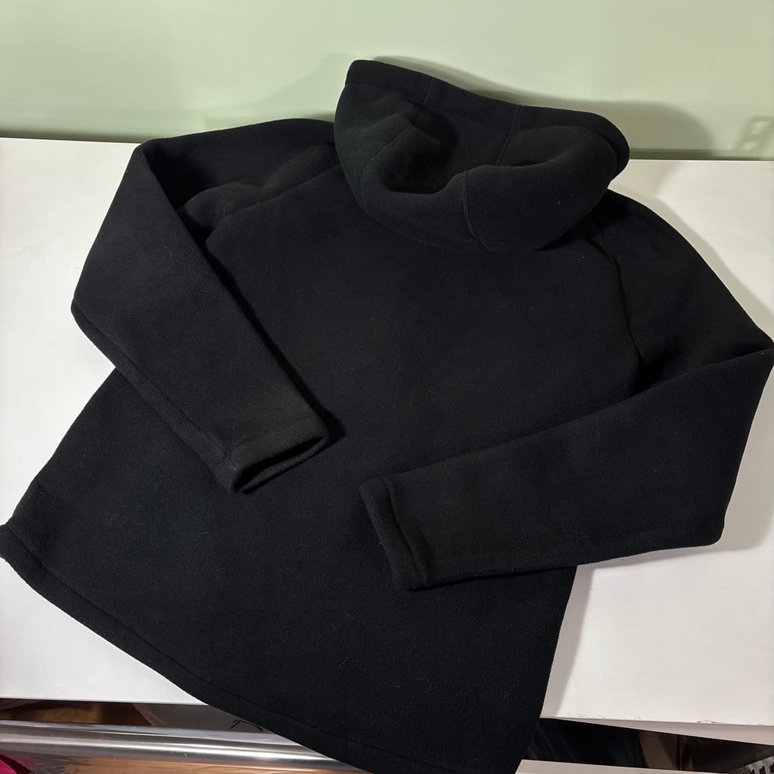 95 데상트 블랙 플리스 후드집업 상품이미지3