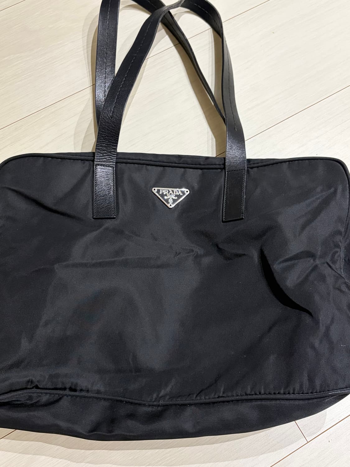 프라다 나일론 숄더 백 상품이미지2