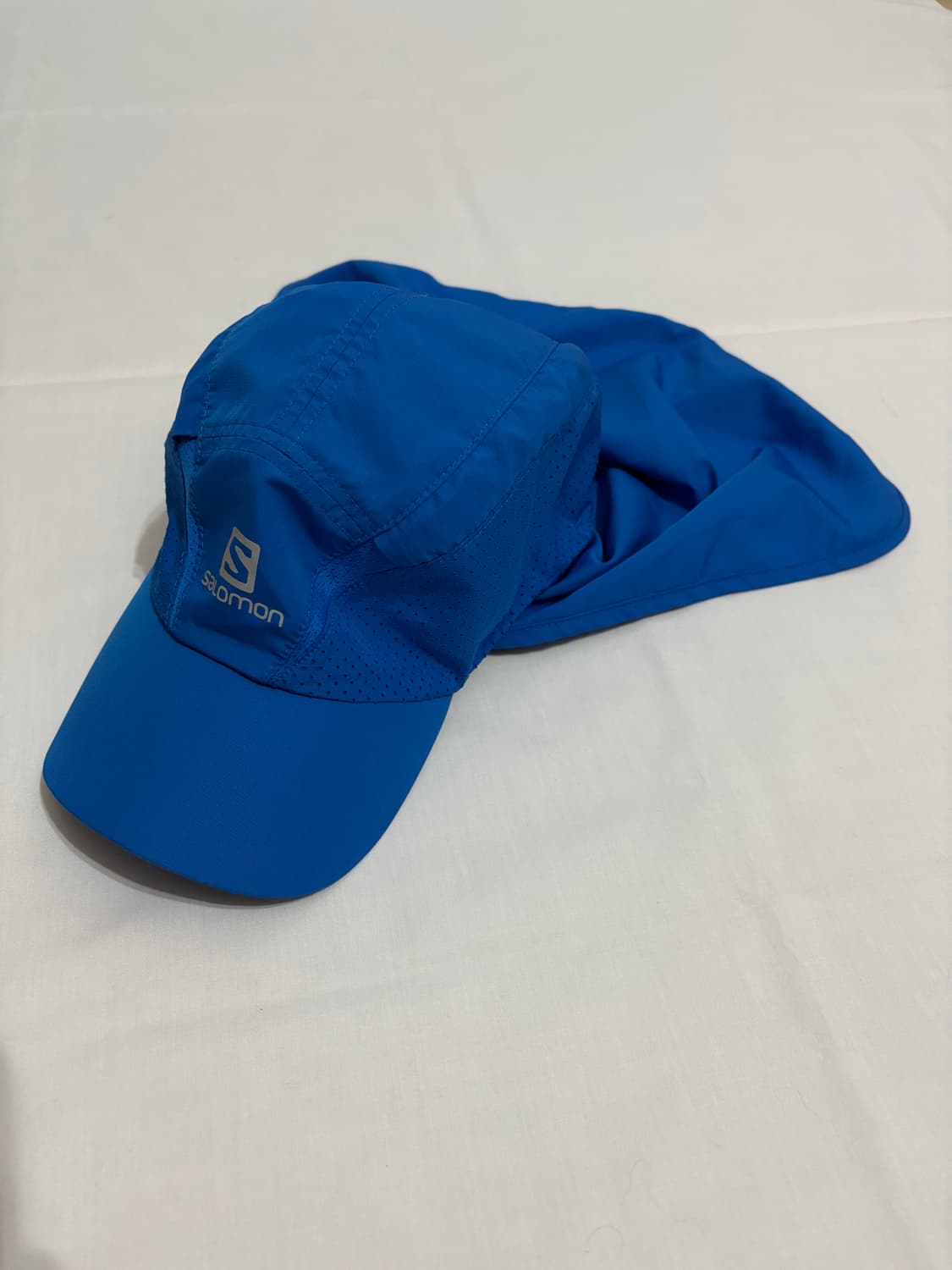 살로몬 빈티지 / 디테처블 넥 프로텍션 러닝 캡 블루 / ONE 상품이미지1