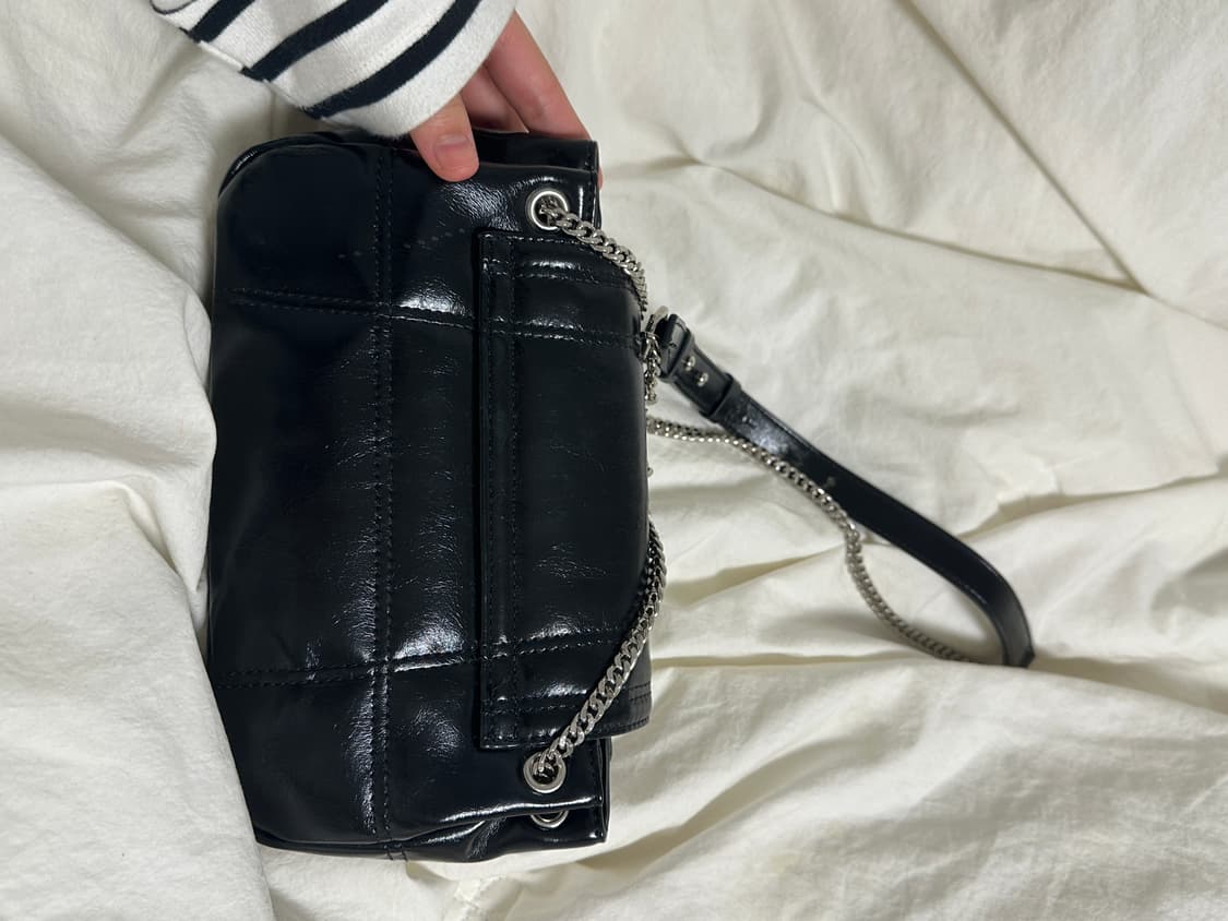 마뗑킴 블랙 체인 스몰 숄더백 상품이미지3