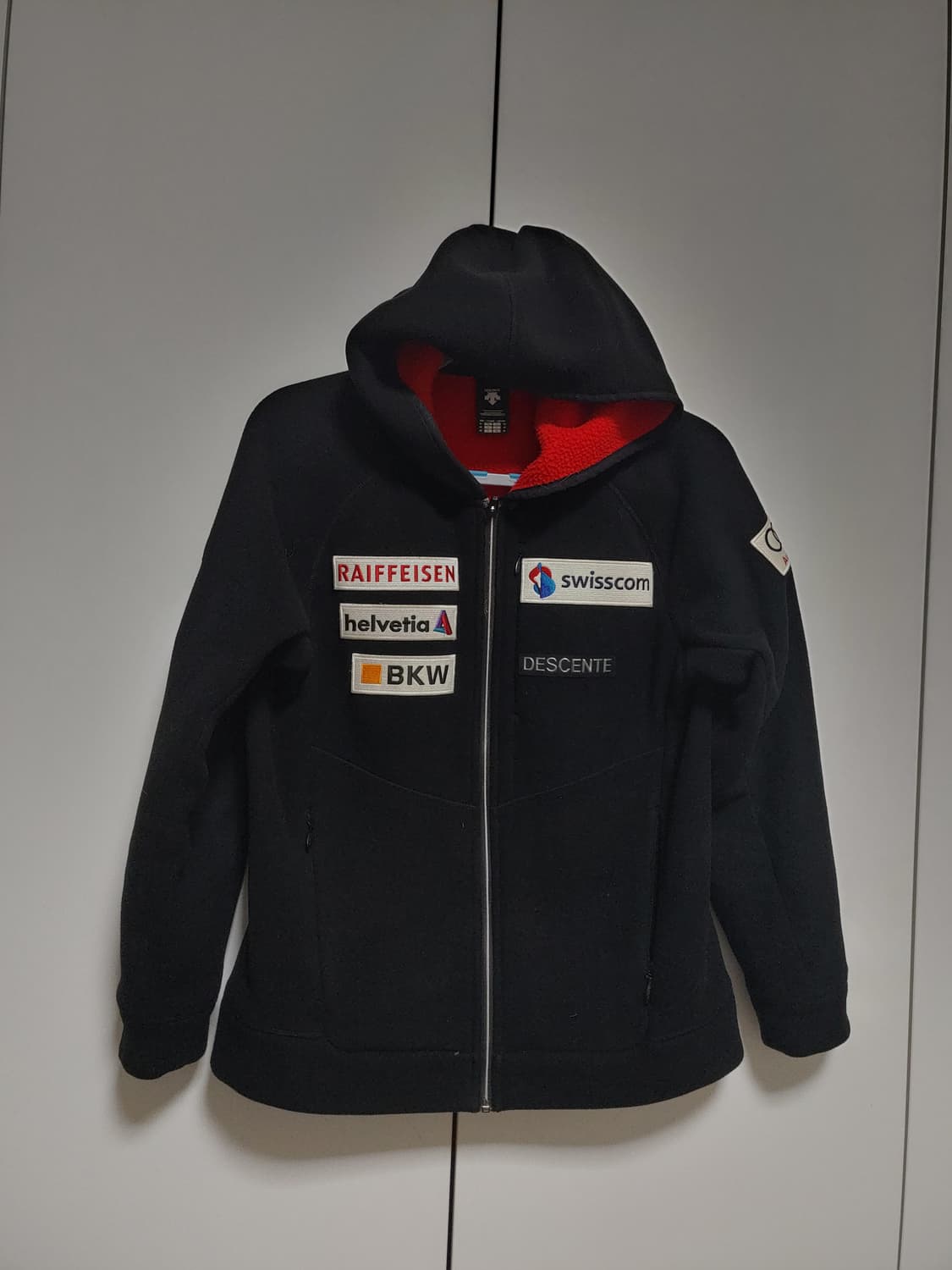 데상트 아우디  플리스 자켓  -95사이즈 상품이미지1