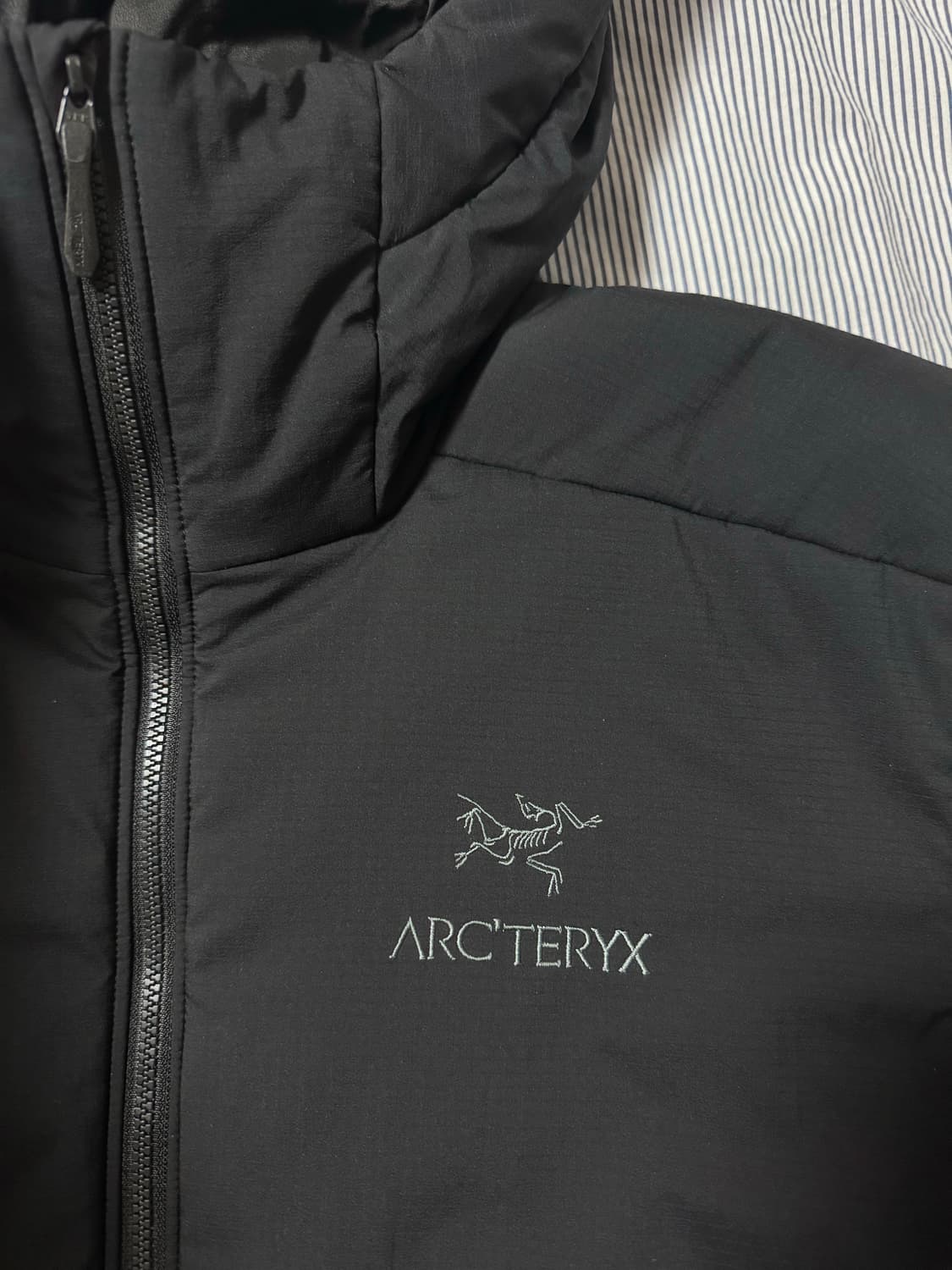 (SS급) 아크테릭스 아톰 AR 후디 블랙 상품이미지4