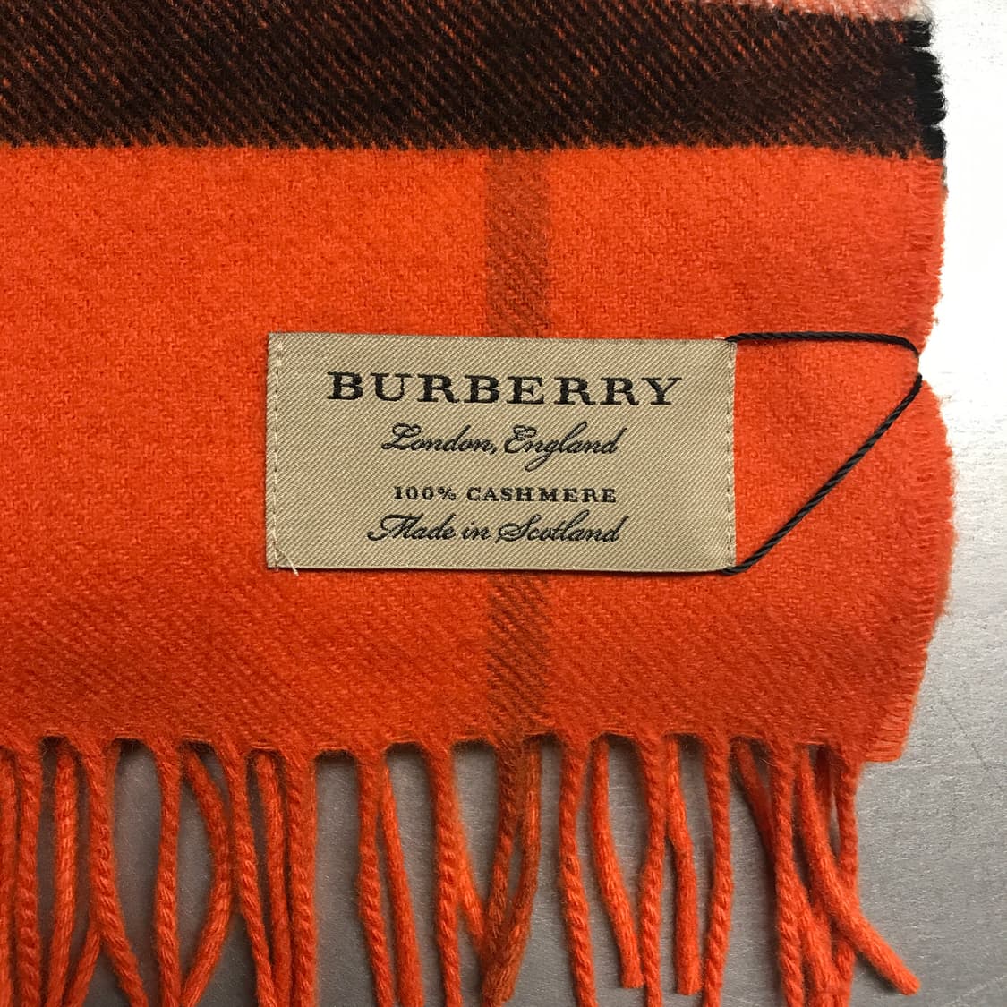 버버리 정품 캐시미어 머플러 오렌지 상품이미지4