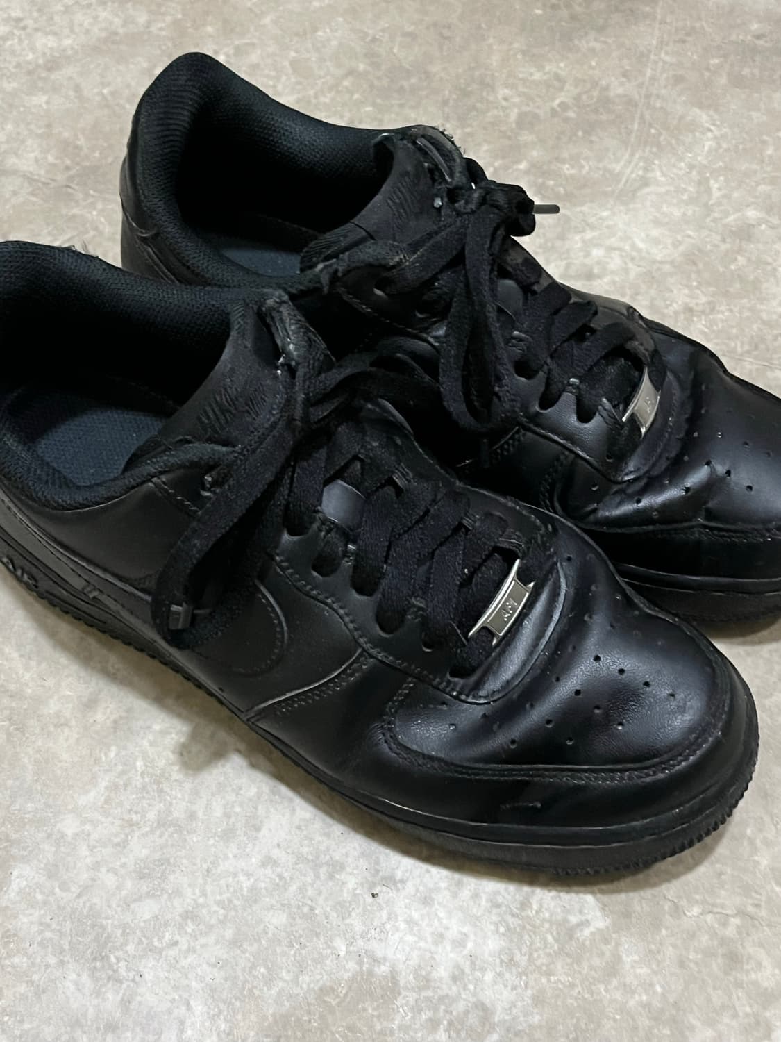 나이키 에어포스1 '07 로우 올블랙 265 상품이미지2