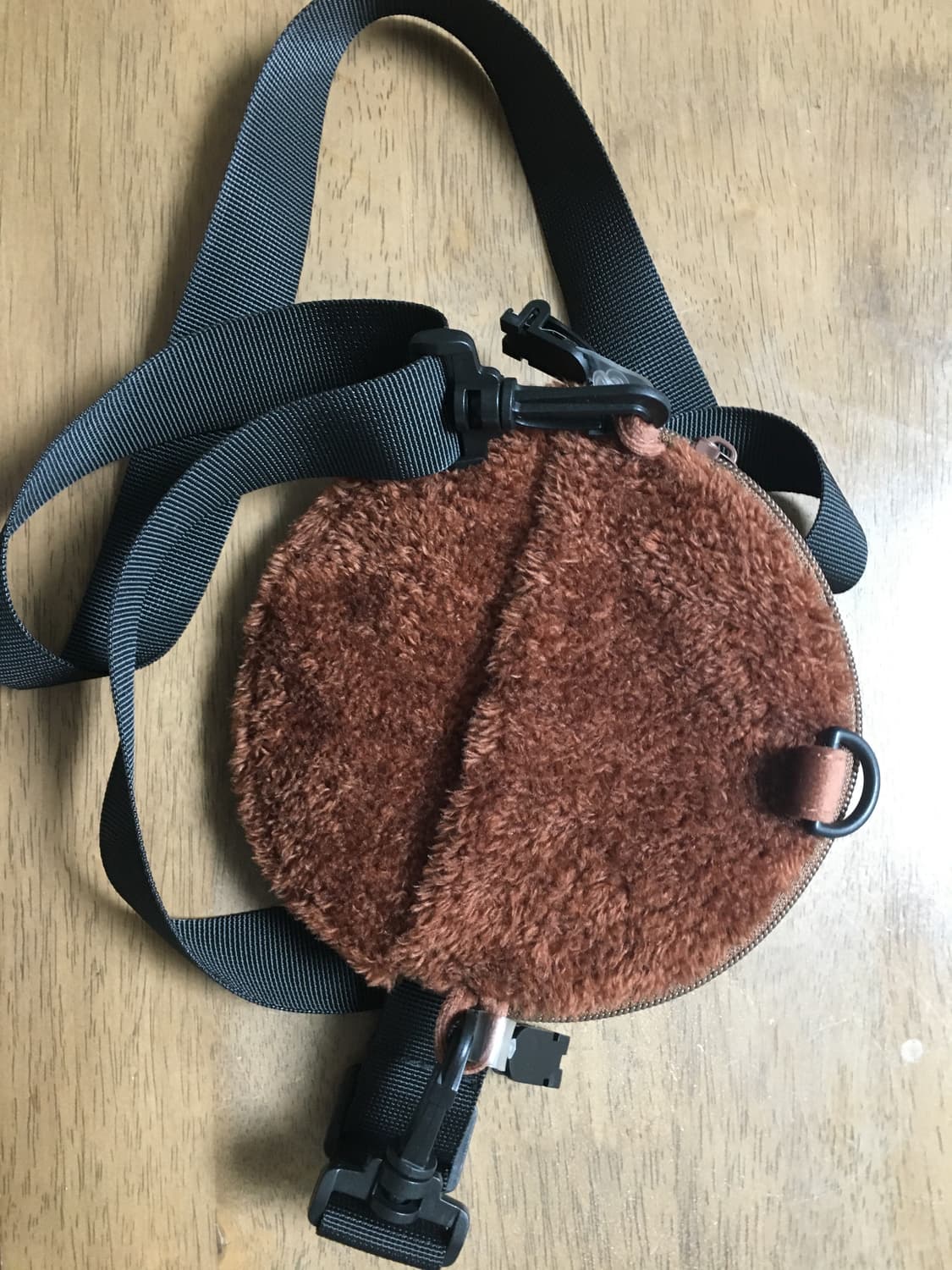 베이프 마일로 크로스백 가방 상품이미지2