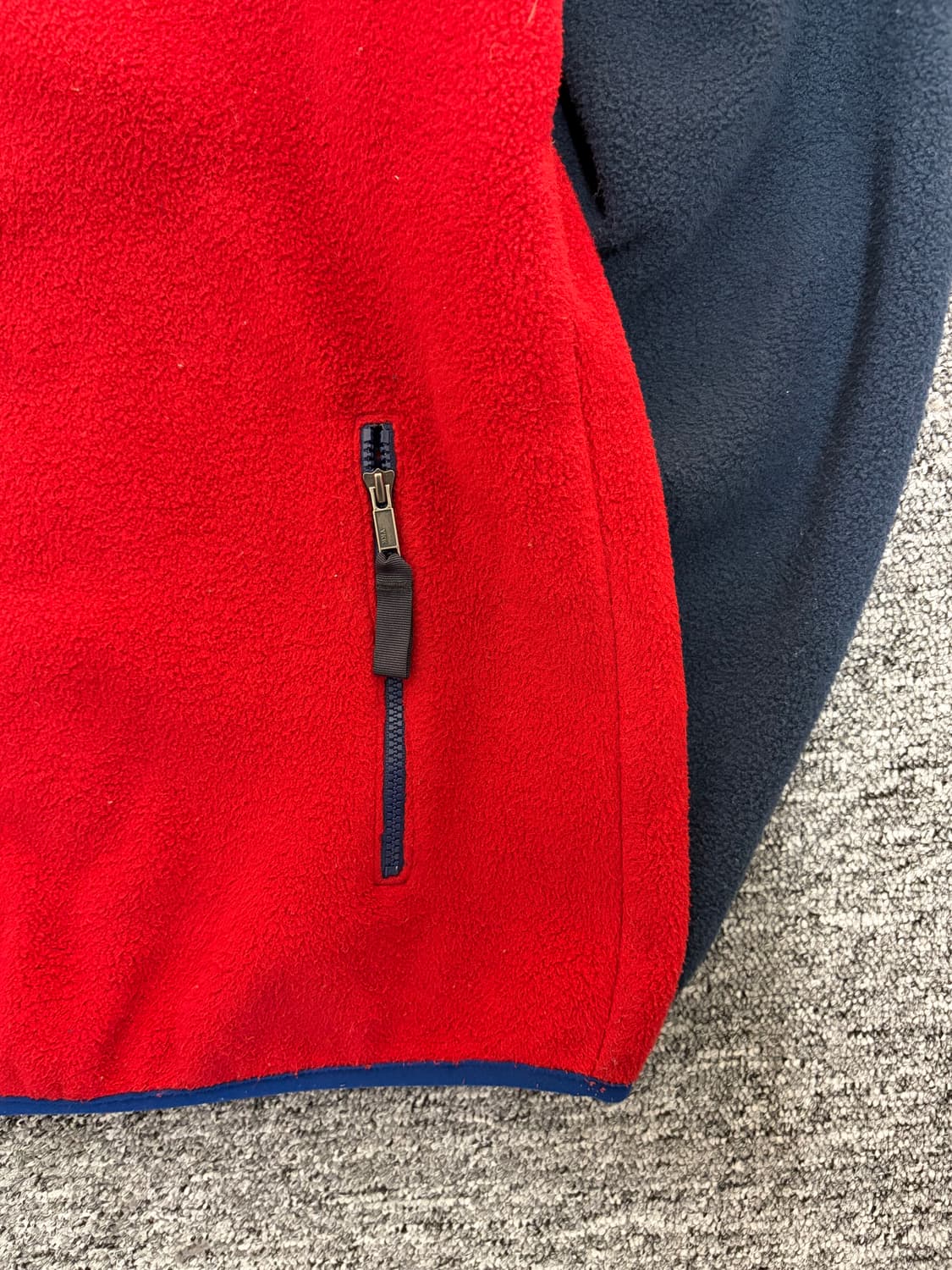 파타고니아 후디드 풀집업 신칠라 상품이미지2