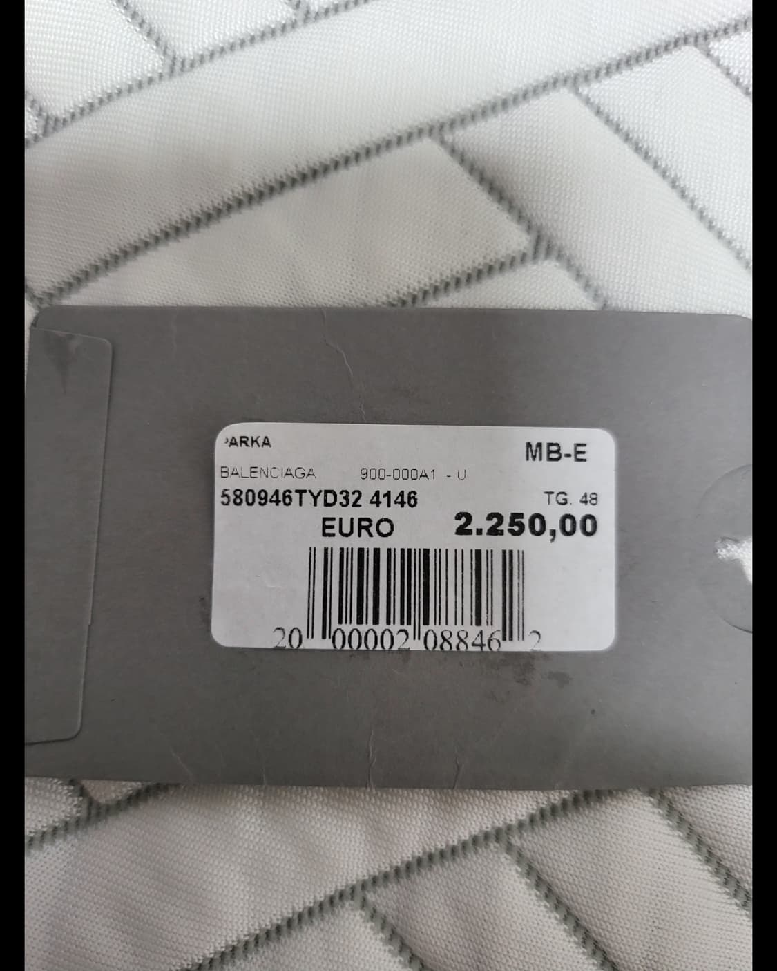 *새상품* 발렌시아가 런어웨이 패딩파카 상품이미지8