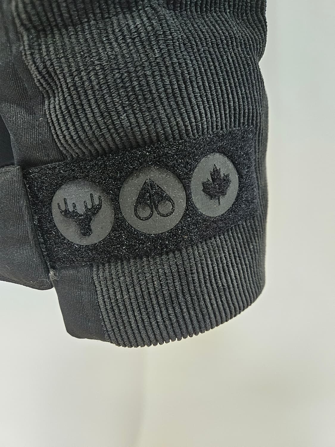 무스너클 블랙 코듀로이 패딩 shipyard jacket 상품이미지8