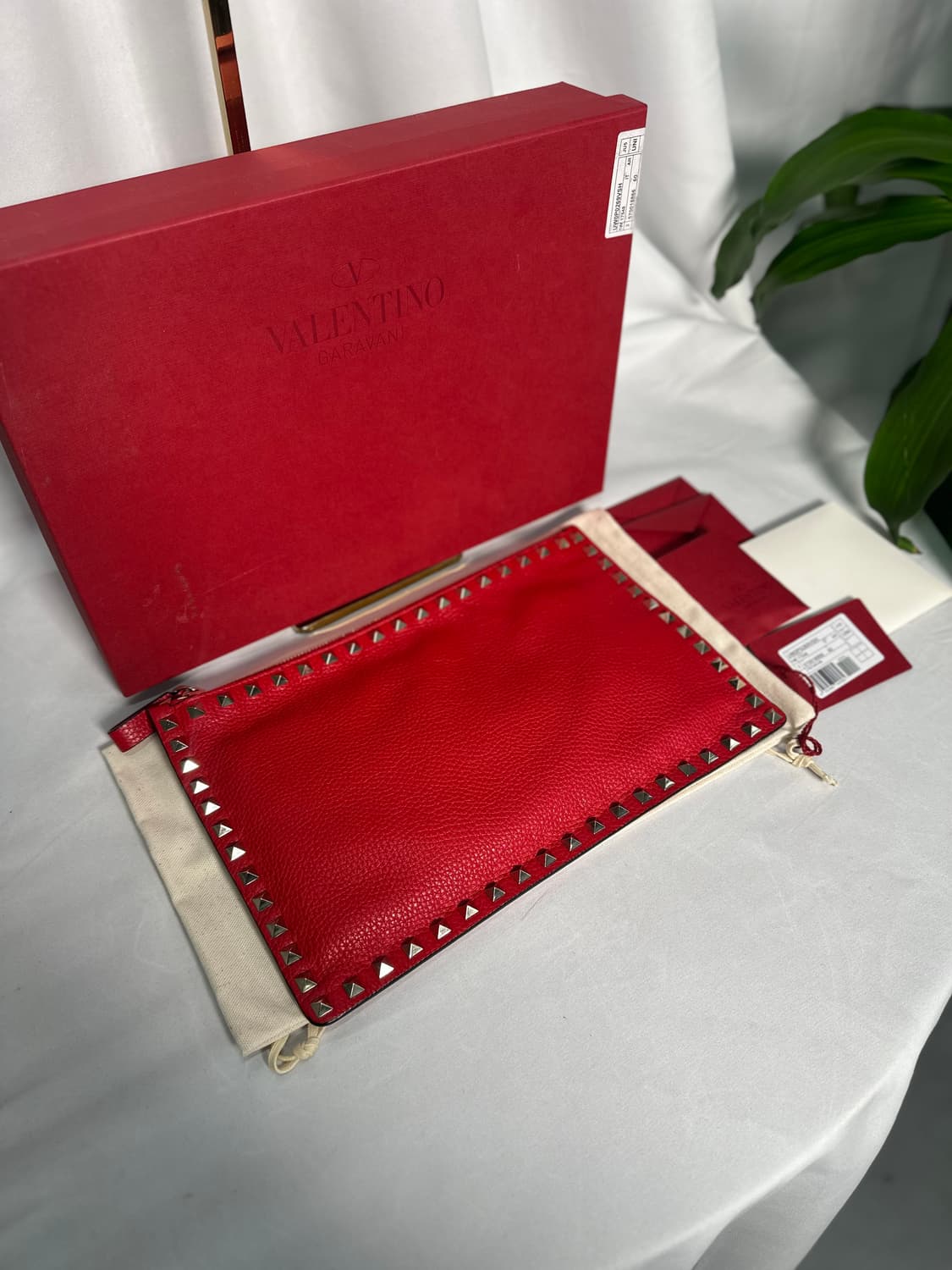 [정품]발렌티노 락스터드 클러치 레드 상품이미지5