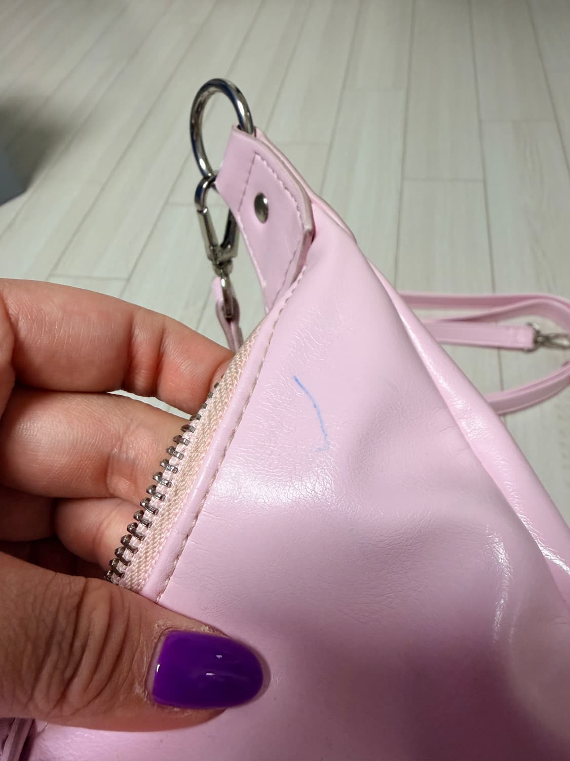 일리고 루비 스터드 숄더백 핑크 상품이미지3