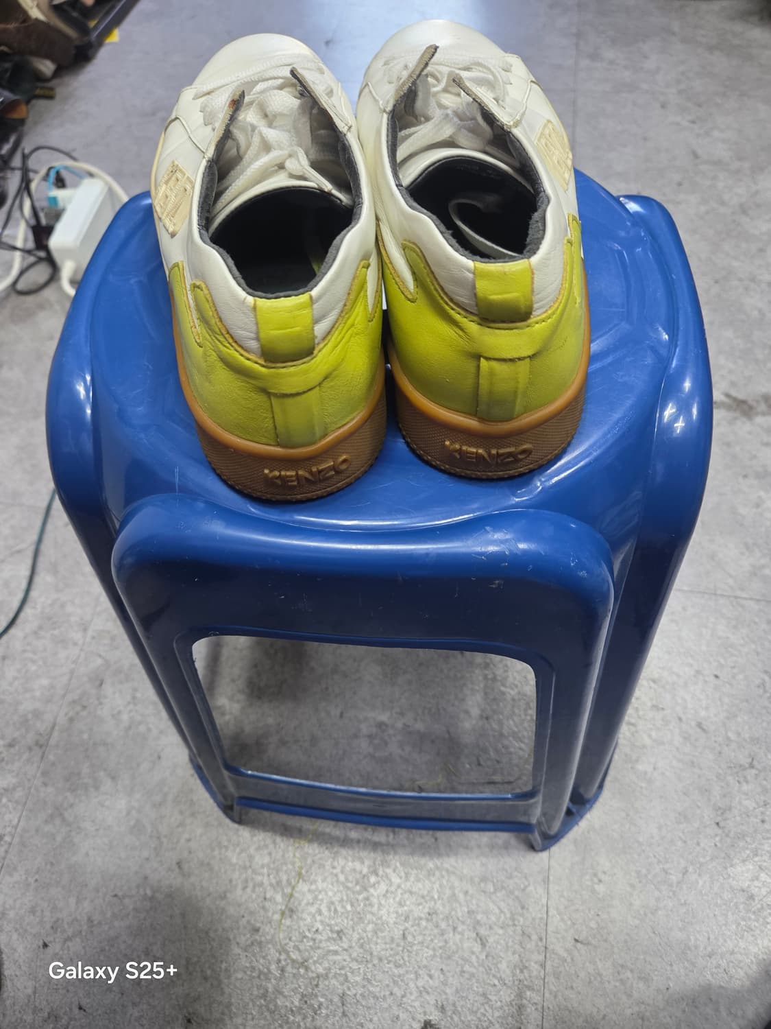 겐조  스니커즈 상품이미지3