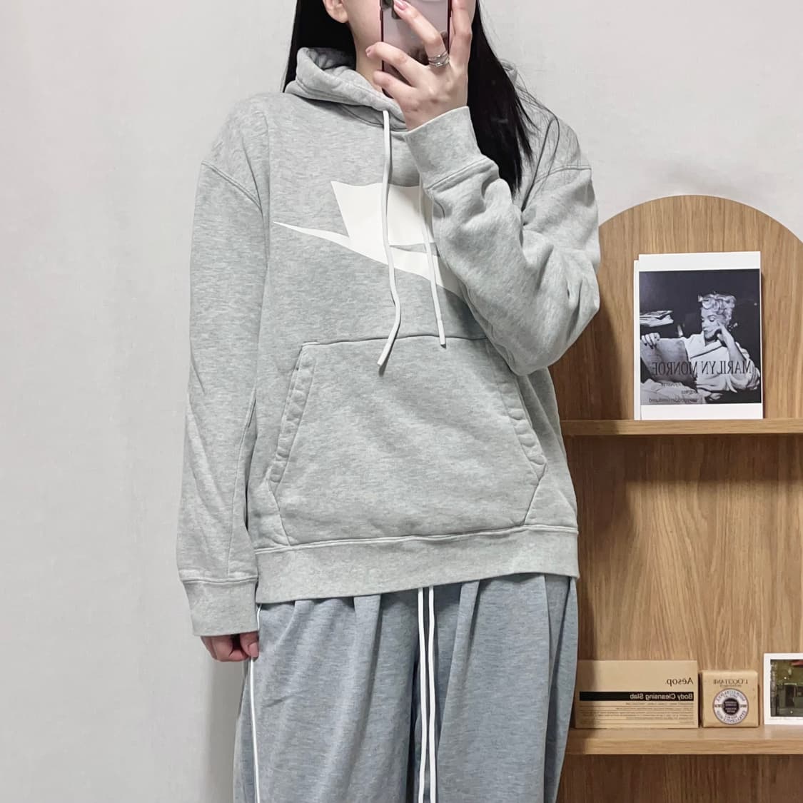 [정품] 나이키 그레이 박스로고 후드티 [ M ] 상품이미지3