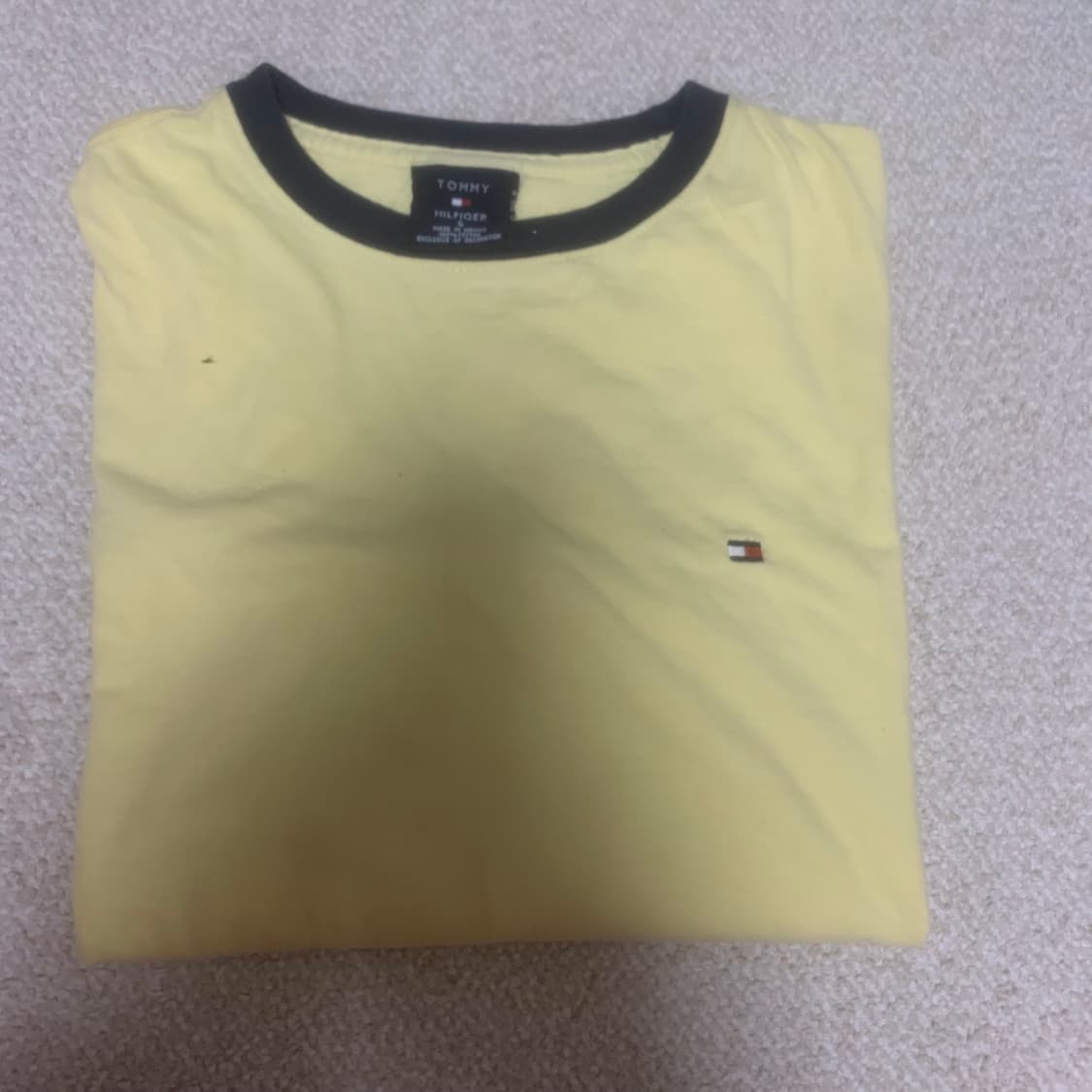 타미힐피거 라이트 옐로우 라운드 긴팔티셔츠 100 상품이미지1