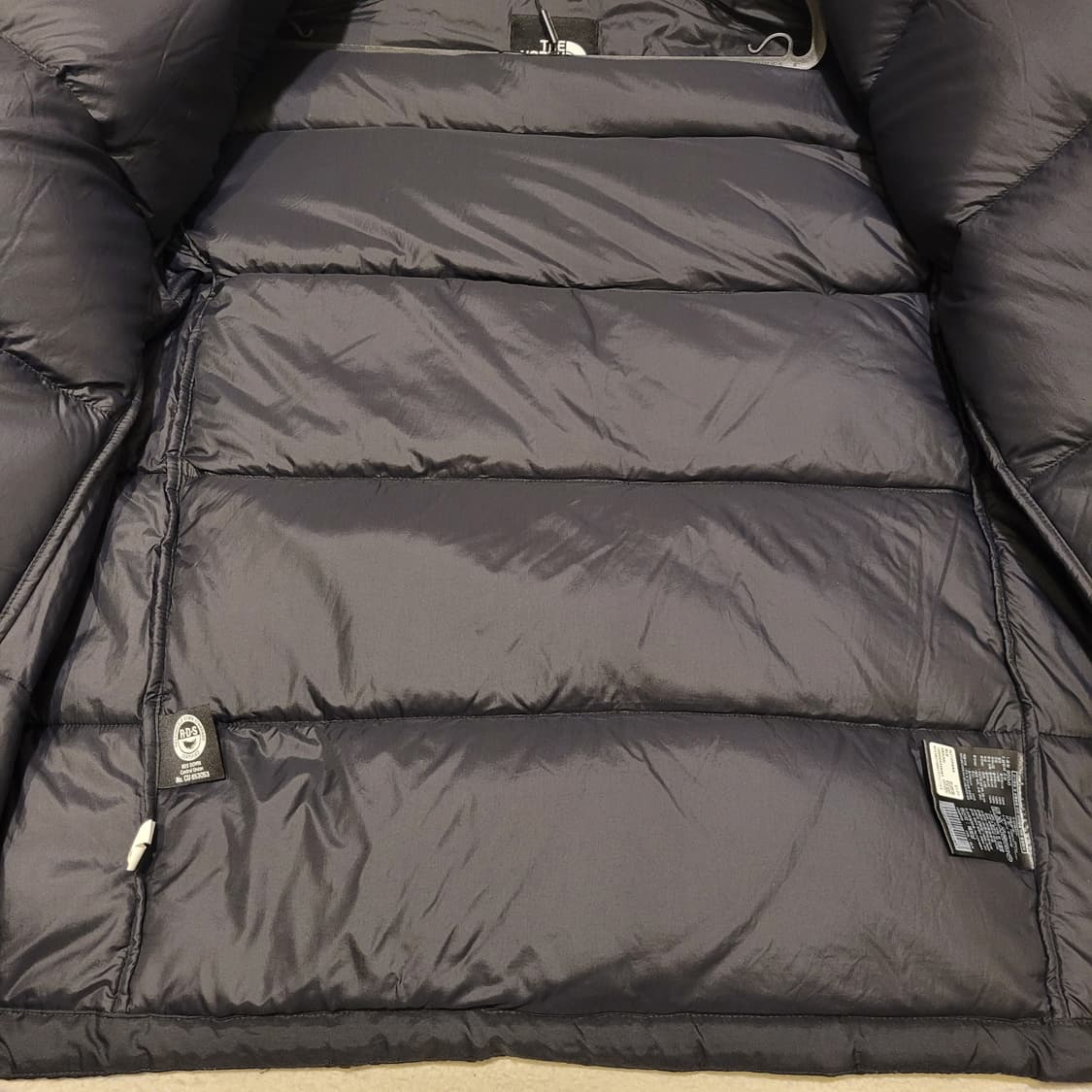 노스페이스 아웃라이트 다운 자켓 M 상품이미지6