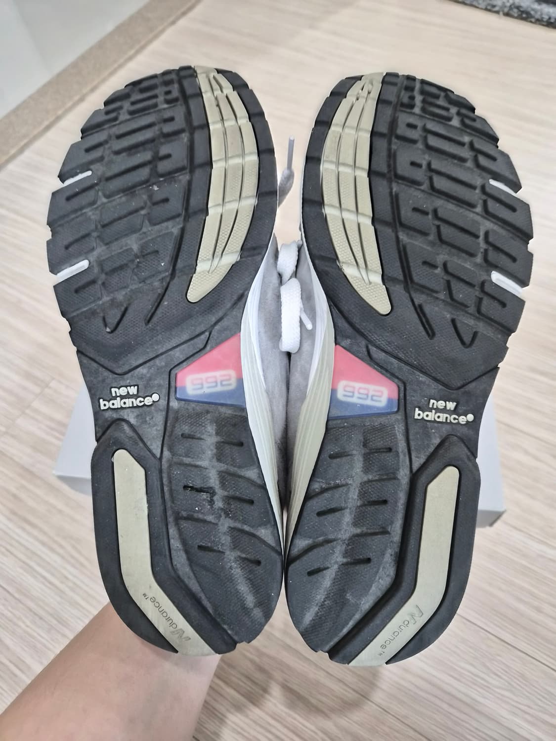 뉴발란스 992 250 상품이미지4