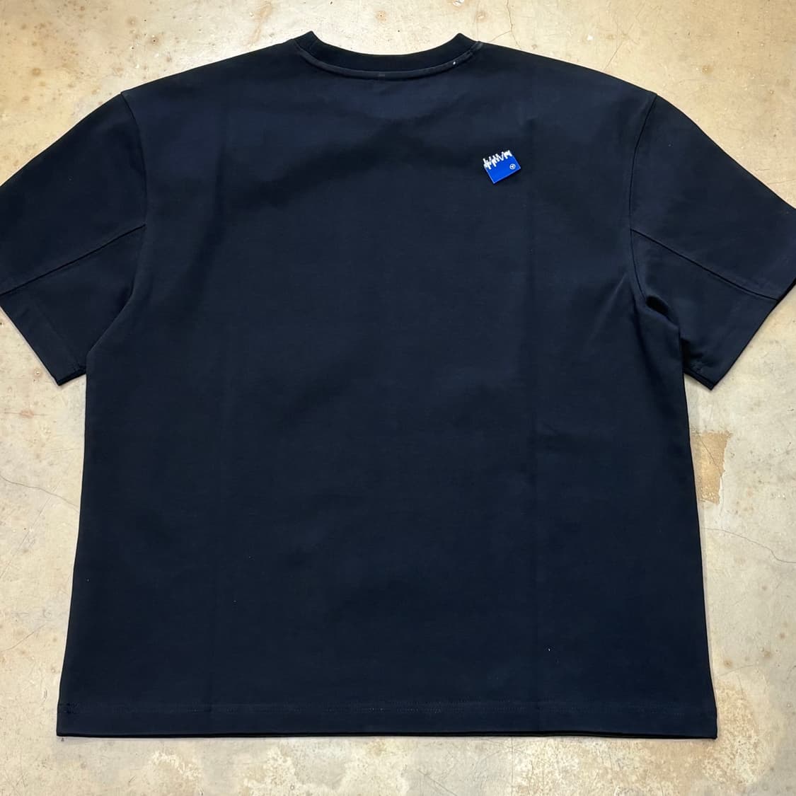 🫶🏻 새상품 아더에러 Black 반팔티 🫶🏻 상품이미지3