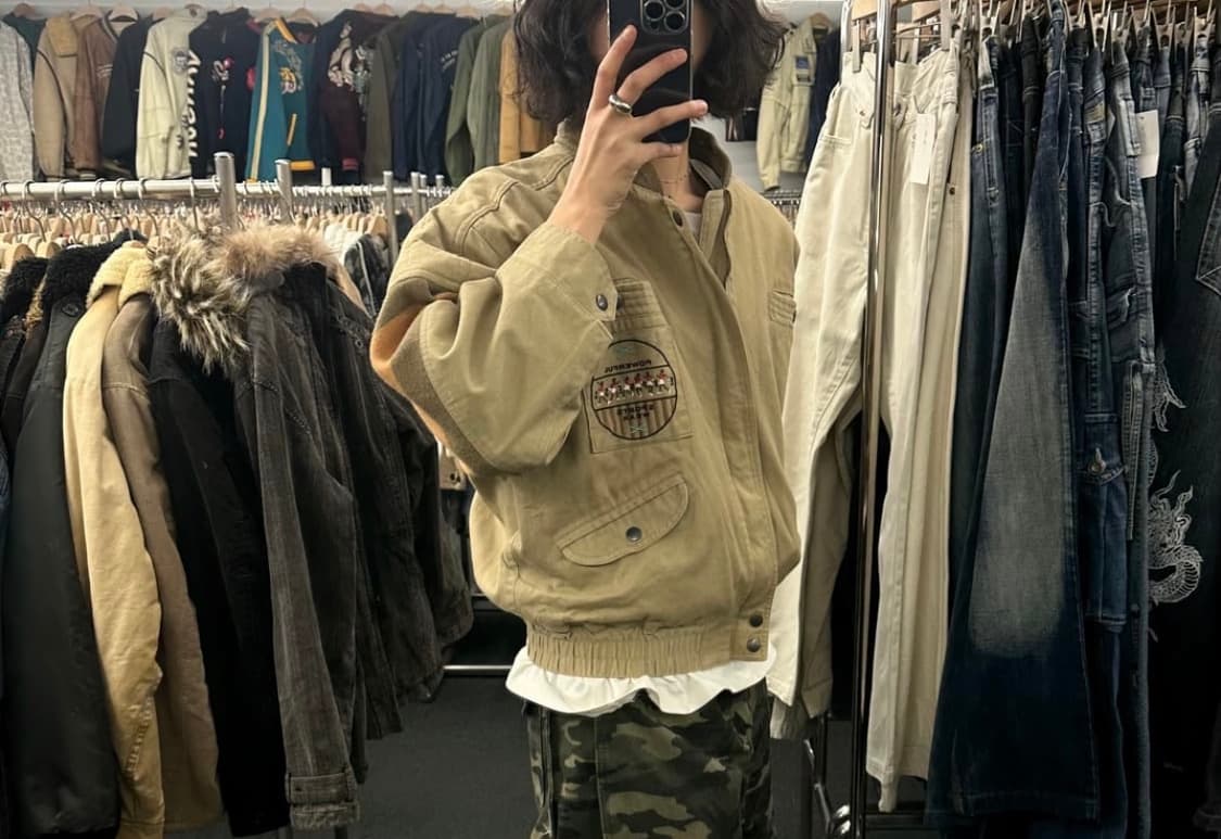 OS)Japanese vintage 패치 디테일 배색 봄버자켓 상품이미지1