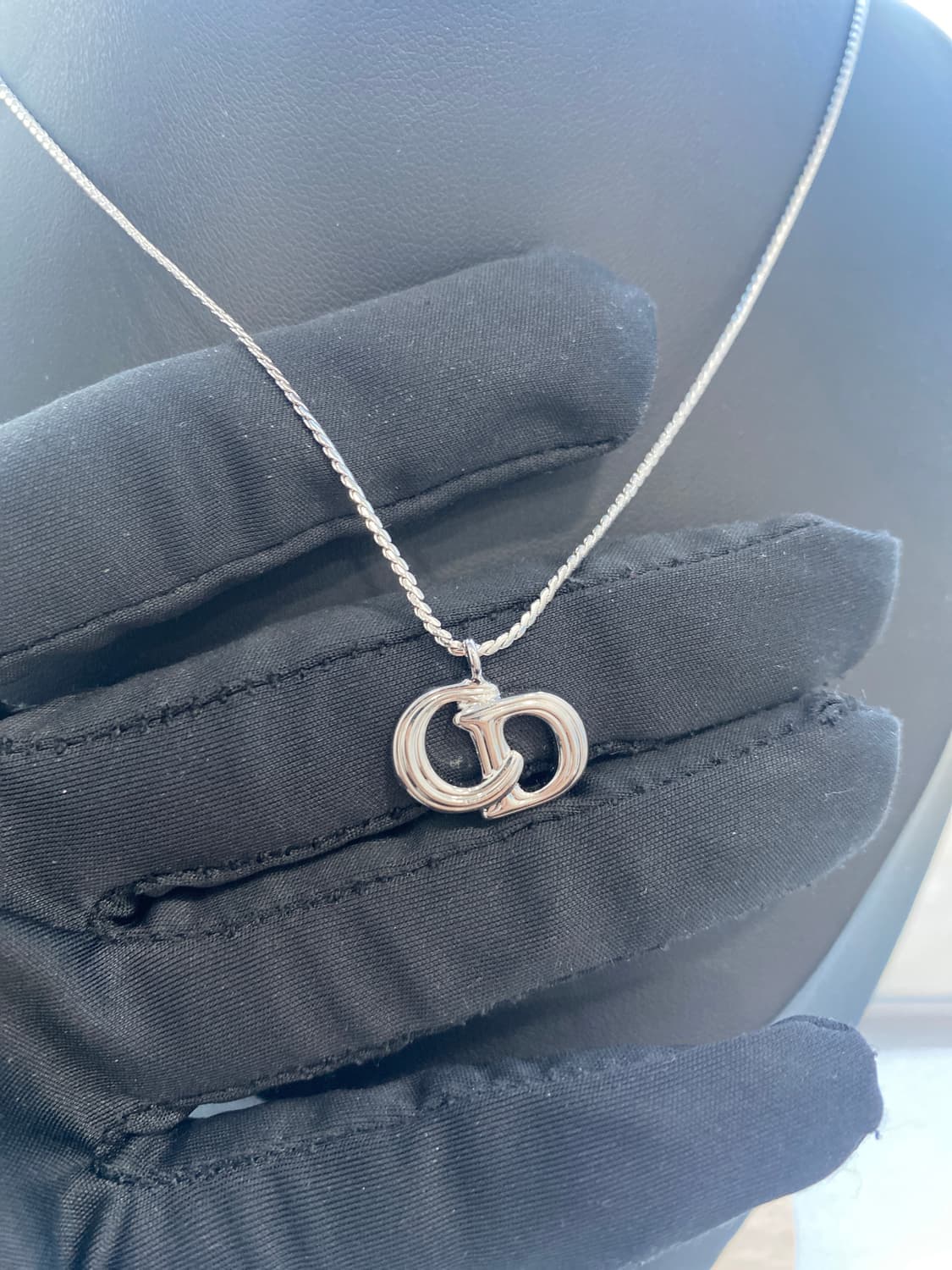 디올 CD 예리 목걸이 상품이미지4