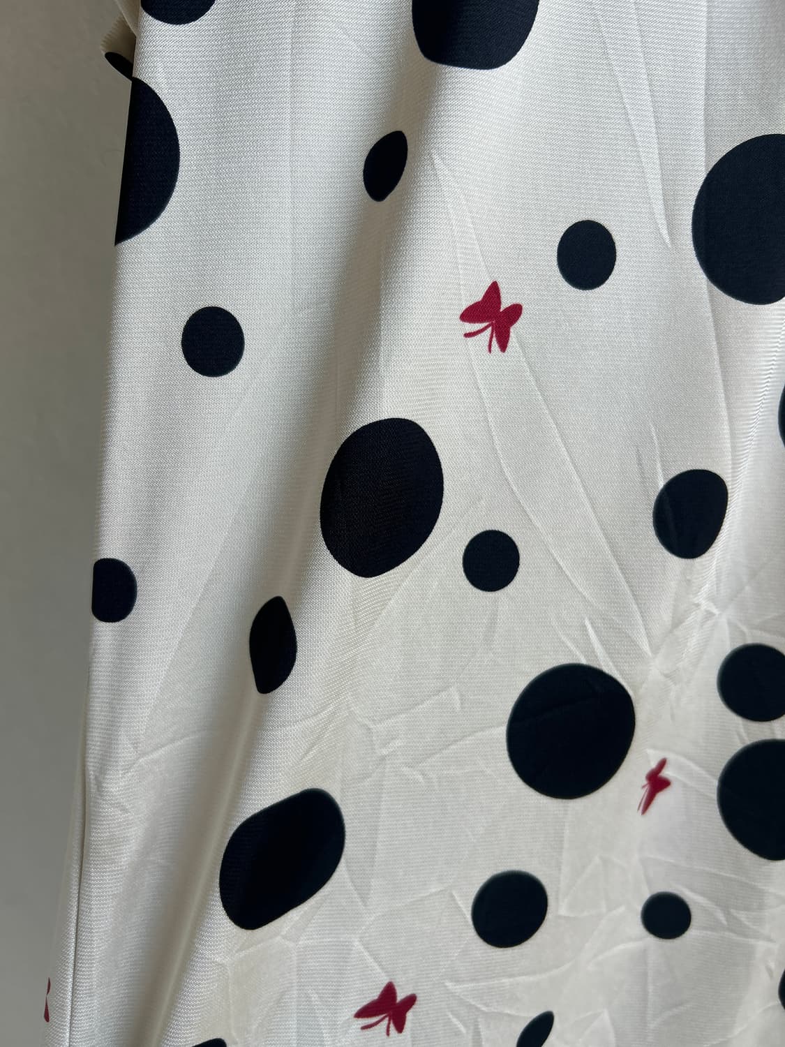 땡땡이 나비 티셔츠  상품이미지5