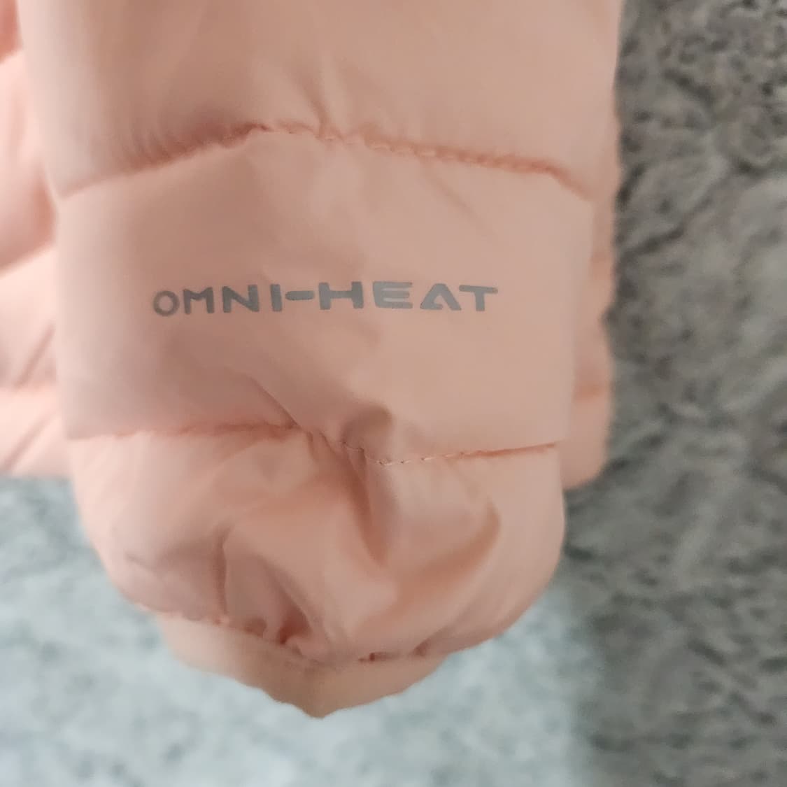 [M] 컬럼비아 옴니히트 발열 경량패딩 점퍼 H425
 상품이미지2