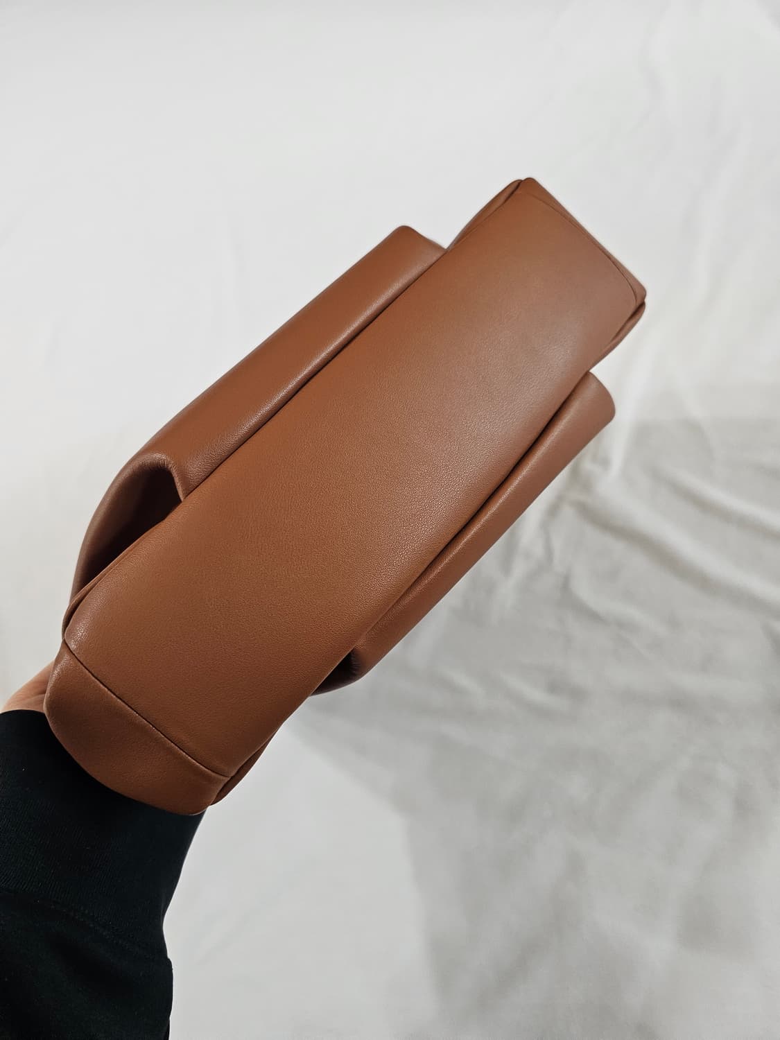 HOZE GABBY TAN 호재 호제 개더링 개비 호보백 숄더백 브라운 상품이미지5