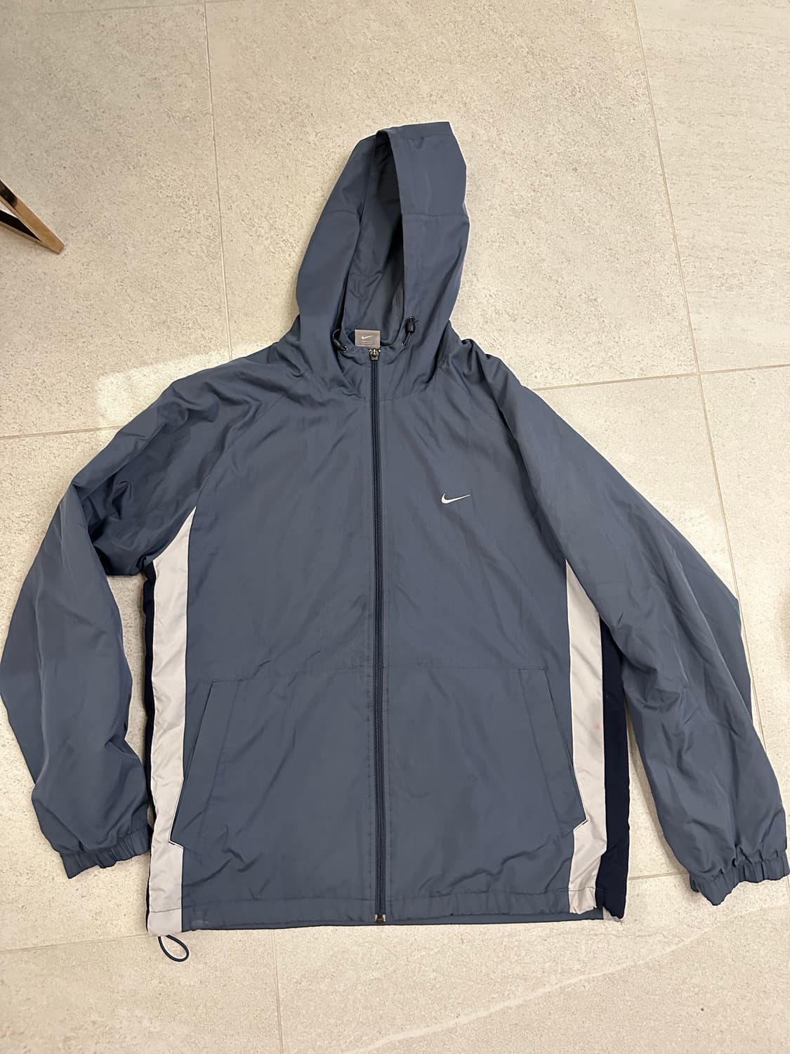 나이키 바람막이 100 상품이미지1