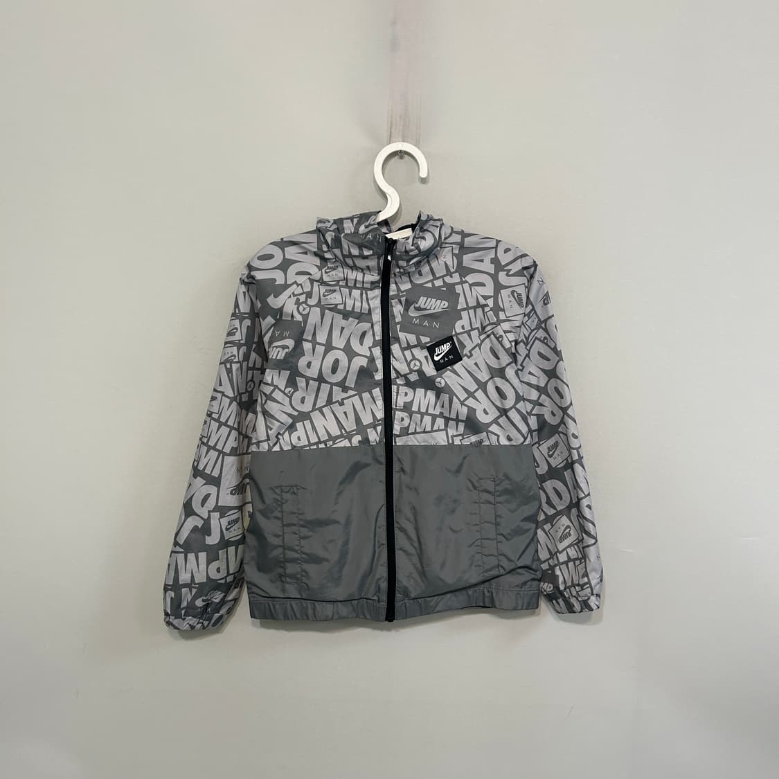 나이키 조던 키즈 후드 바람막이 128-140  상품이미지1