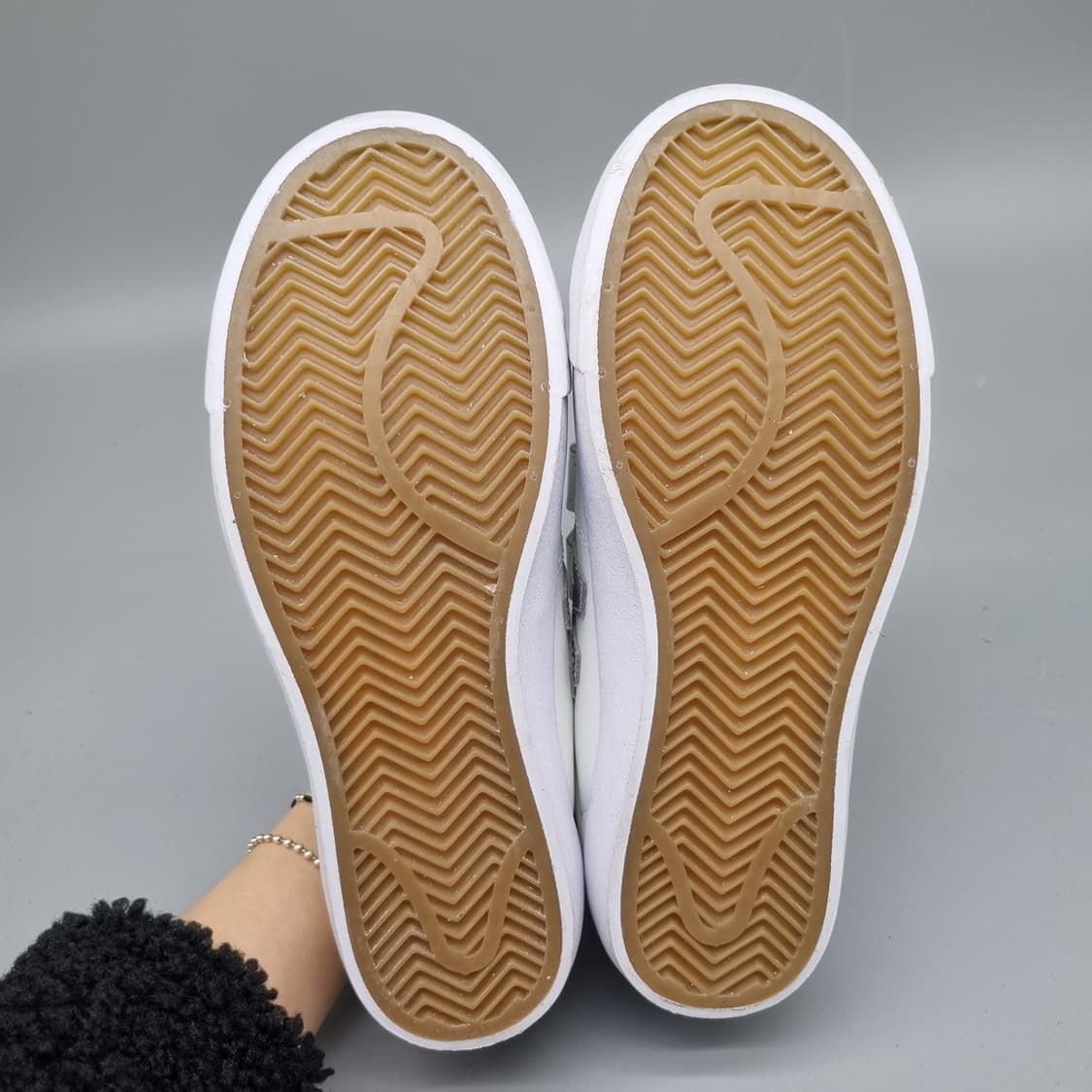 뉴발란스 210 벨크로 여성스니커즈230 상품이미지4