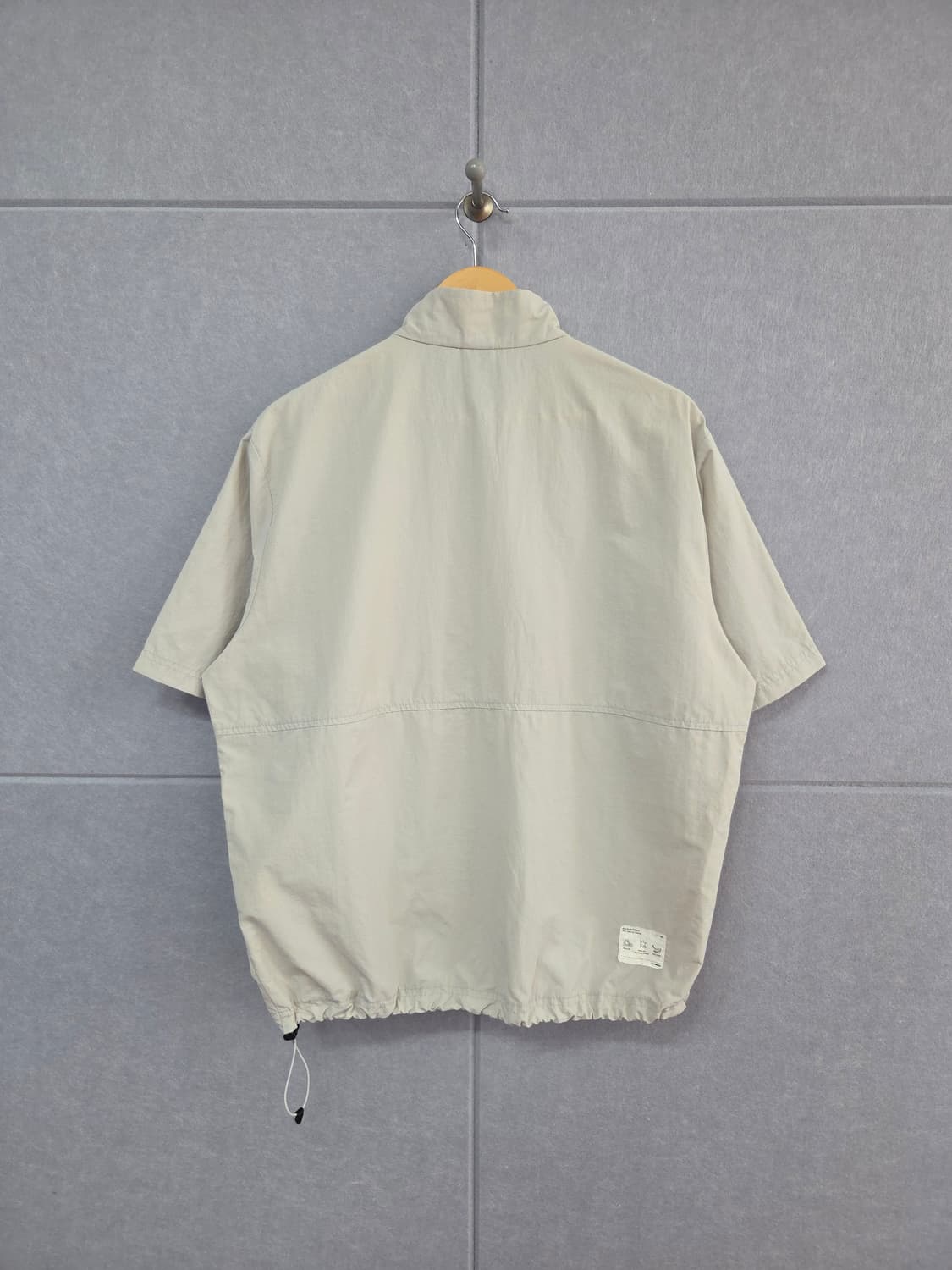 엄브로(UMBRO) 우븐 하프집업 반팔 아노락 상품이미지5