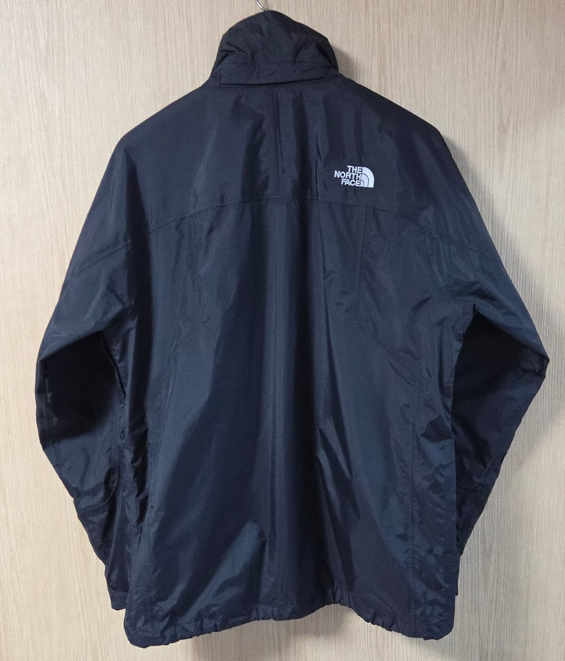 (착샷) 노스페이스 바람막이 하이벤트 자켓 블랙  상품이미지2