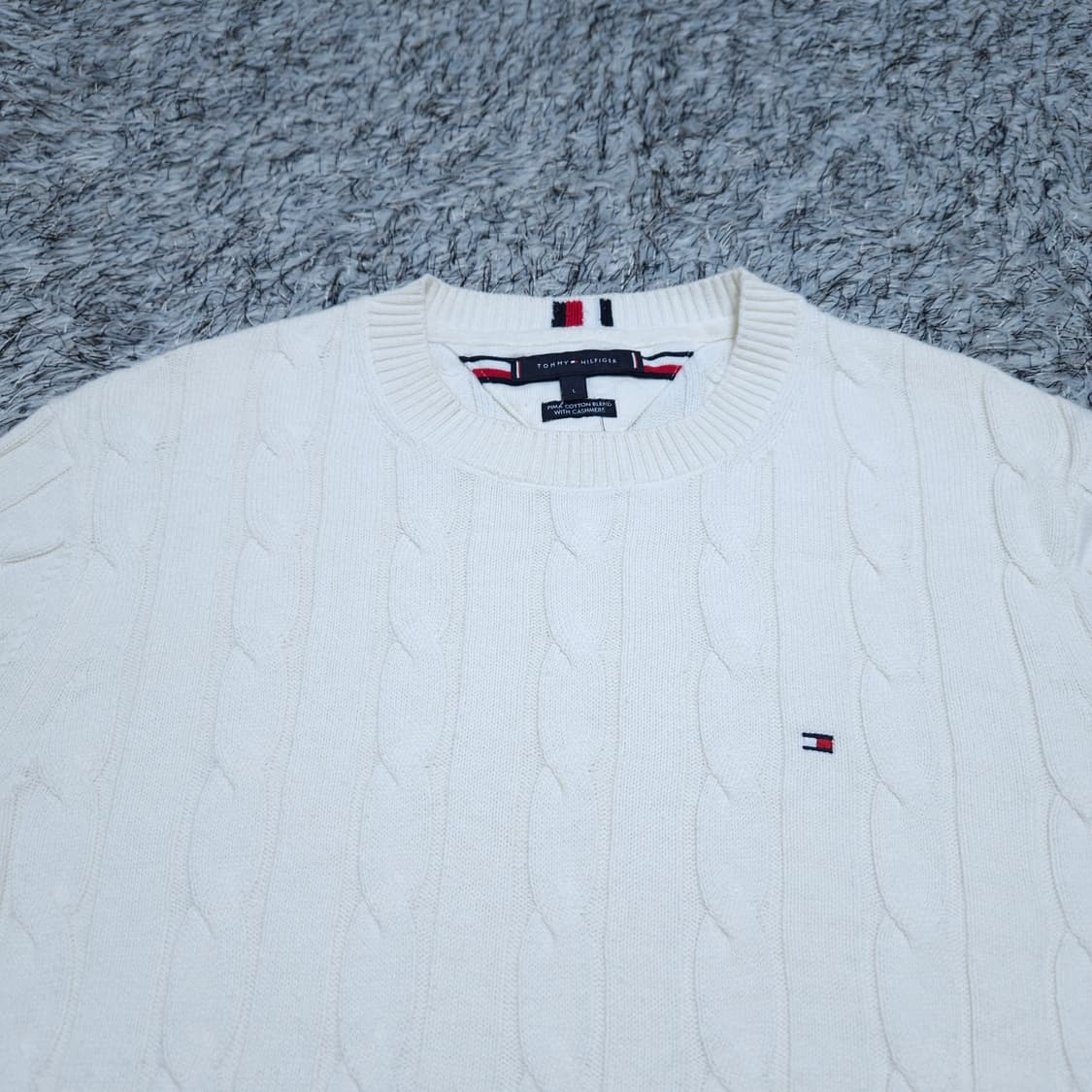 타미힐피거) L 남자 캐시미어혼방 라운드꽈배기니트 / 왕눈이샵 상품이미지3