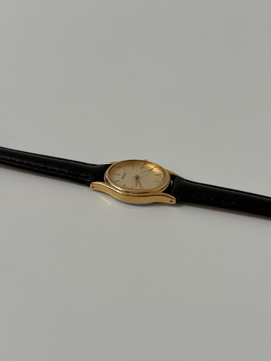 90s gold oval case ladies quartz 상품이미지6