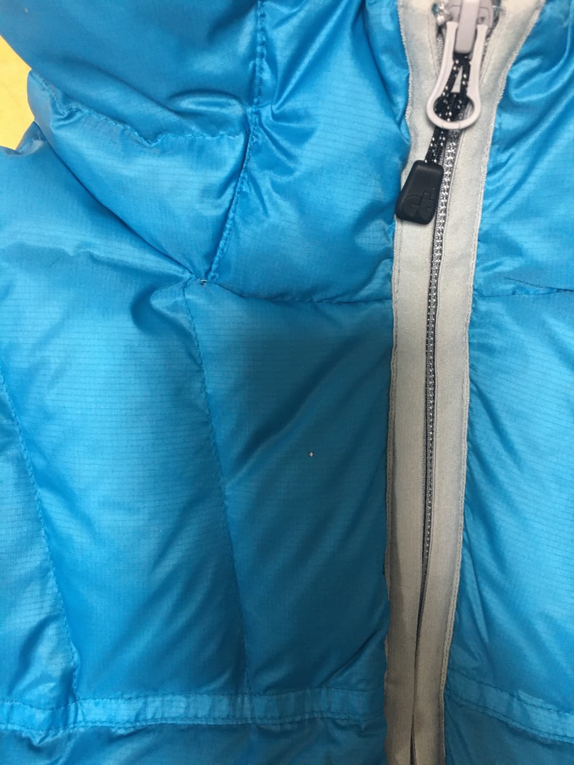 테켓 25FW 경량패딩 블루 M 상품이미지4