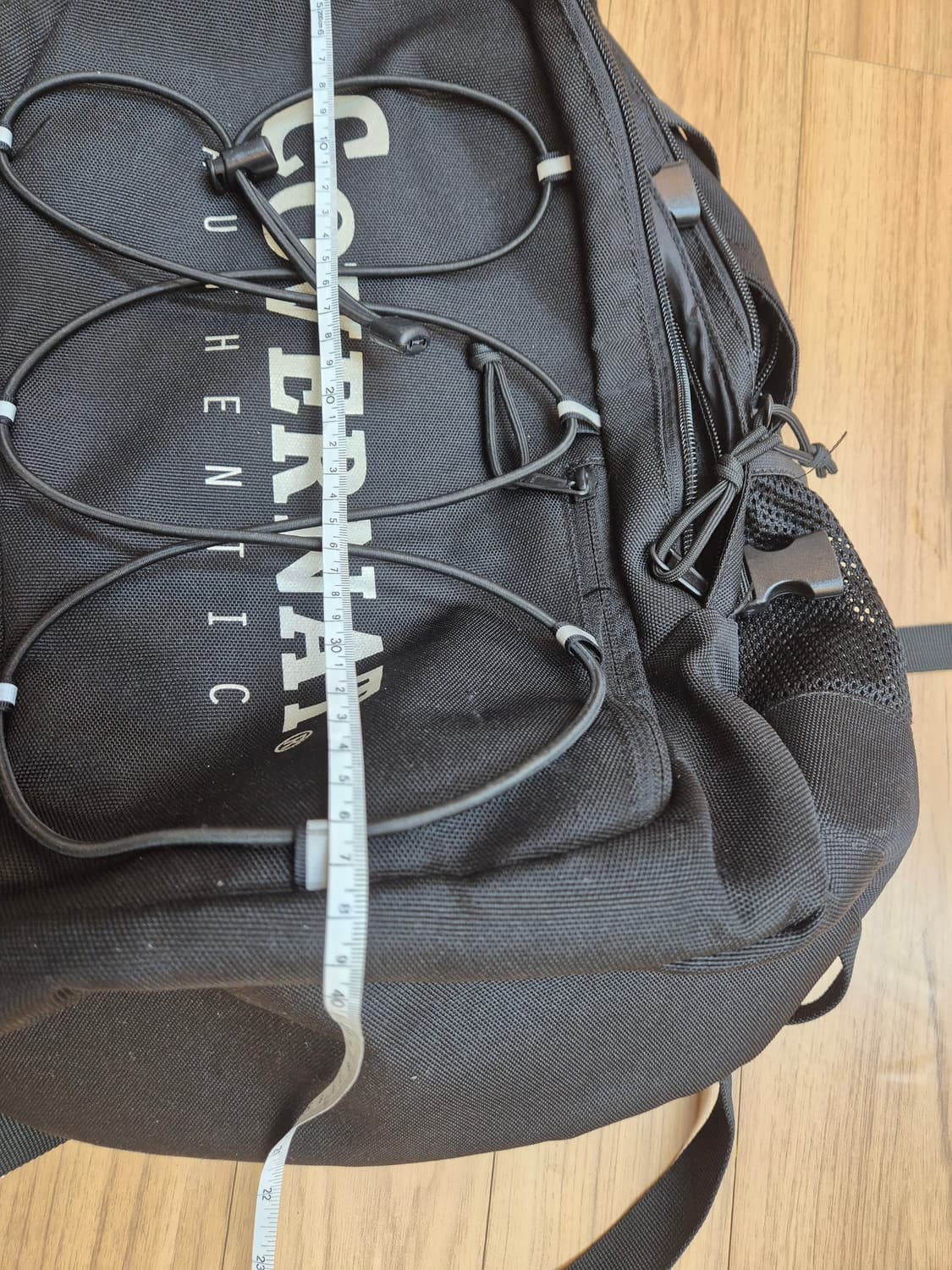 커버낫 검정색 백팩 판매합니다. 전반적으로 깔끔한 디자인에 수납공간도 넉 상품이미지7