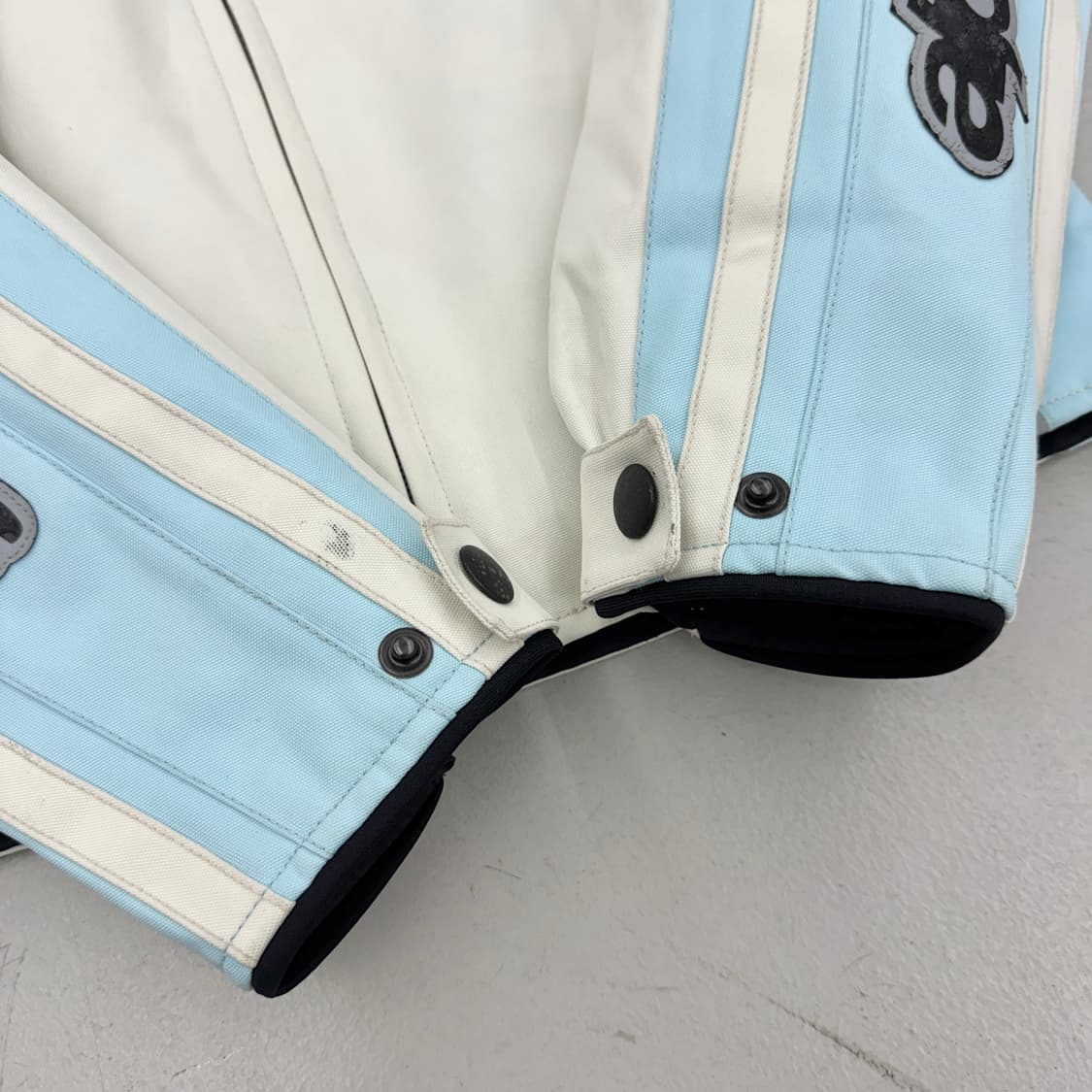 알파인스타 하늘색 색감 바이커 자켓 상품이미지6