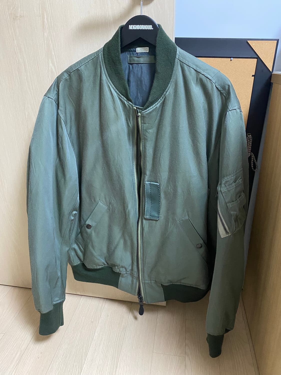 아프레쎄 에크루 별주 빈티지 실크 ma-1 3사이즈 상품이미지1