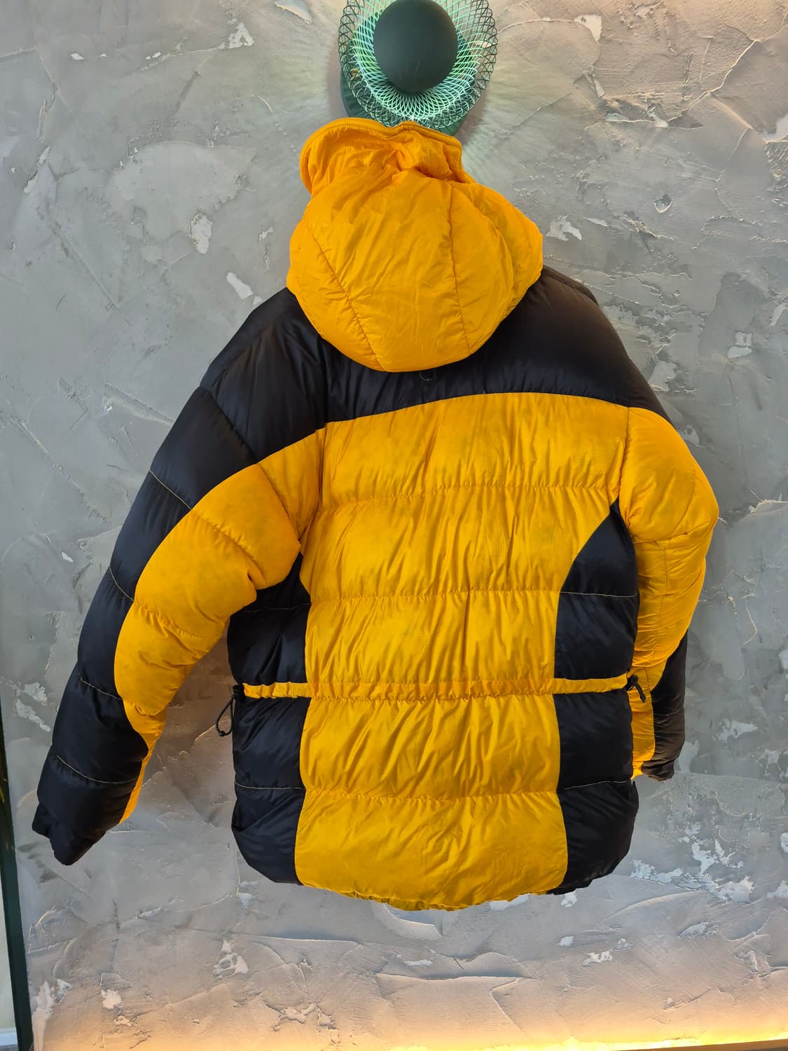 Rab 랩 익스페디션 패딩입니다. S사이즈(실측 100-105) 상품이미지3