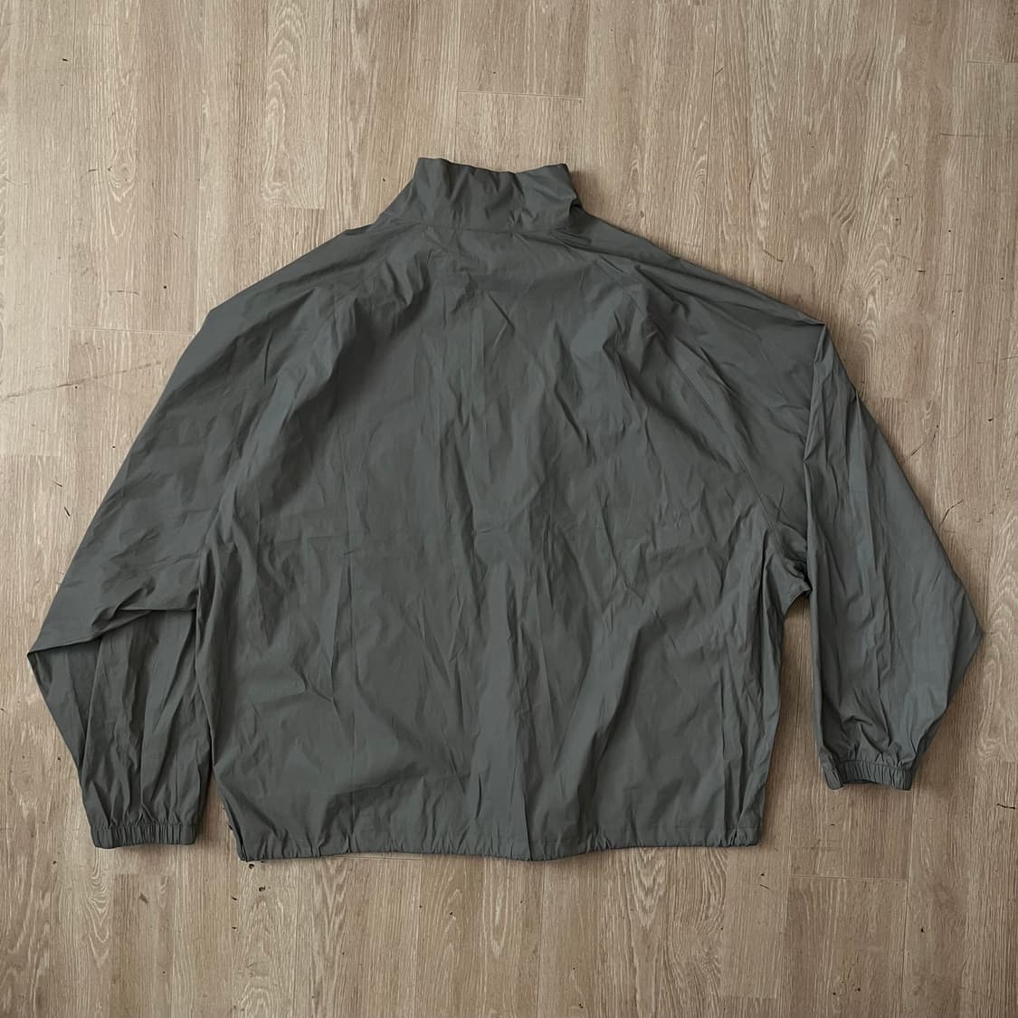 FEAR OF GOD ESSENTIALS 아노락 자켓 상품이미지5