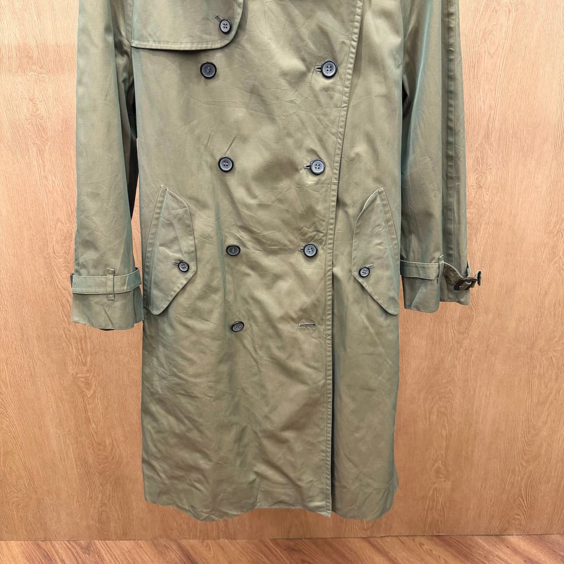 버버리 코튼 트렌치 코트 더블 브레스티드 벨트 견장 디테일 올리브 카키 상품이미지5